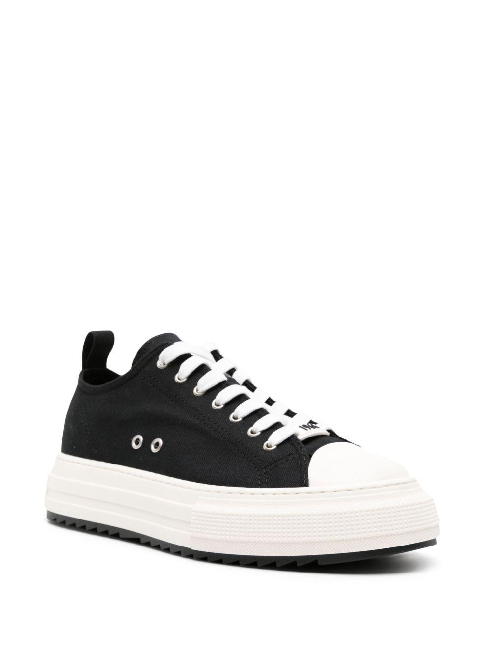Berlin canvas sneakers Product Image
