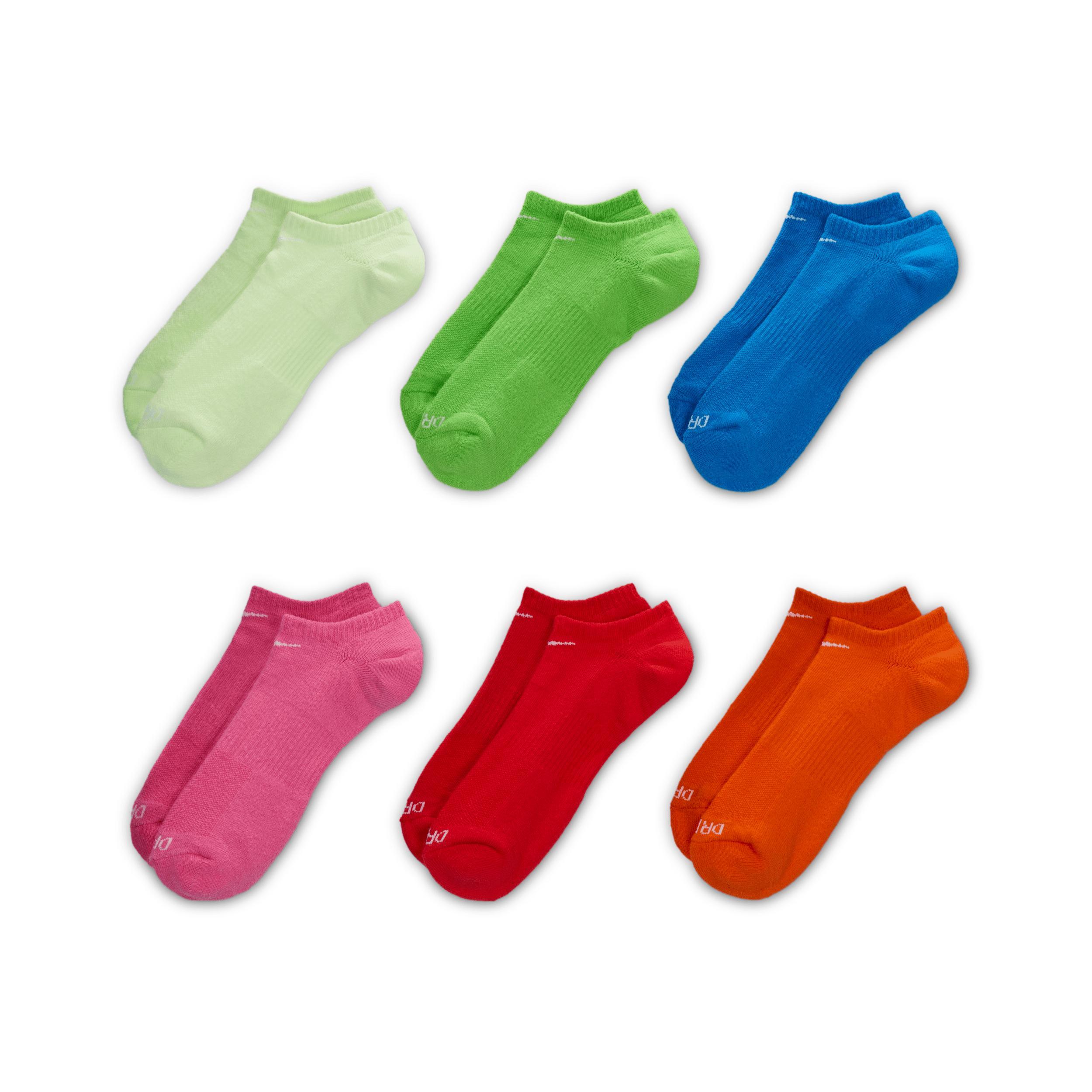 Nike Everyday Plus Cushioned Training No-Show Socks (6 Pairs) Product Image