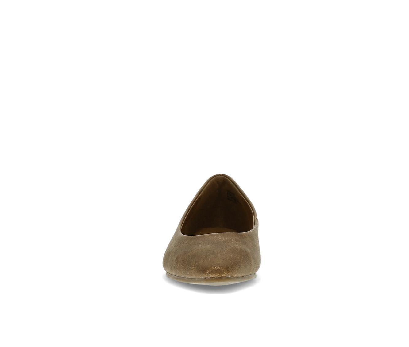Women's Journee Collection Minnah Flats Product Image