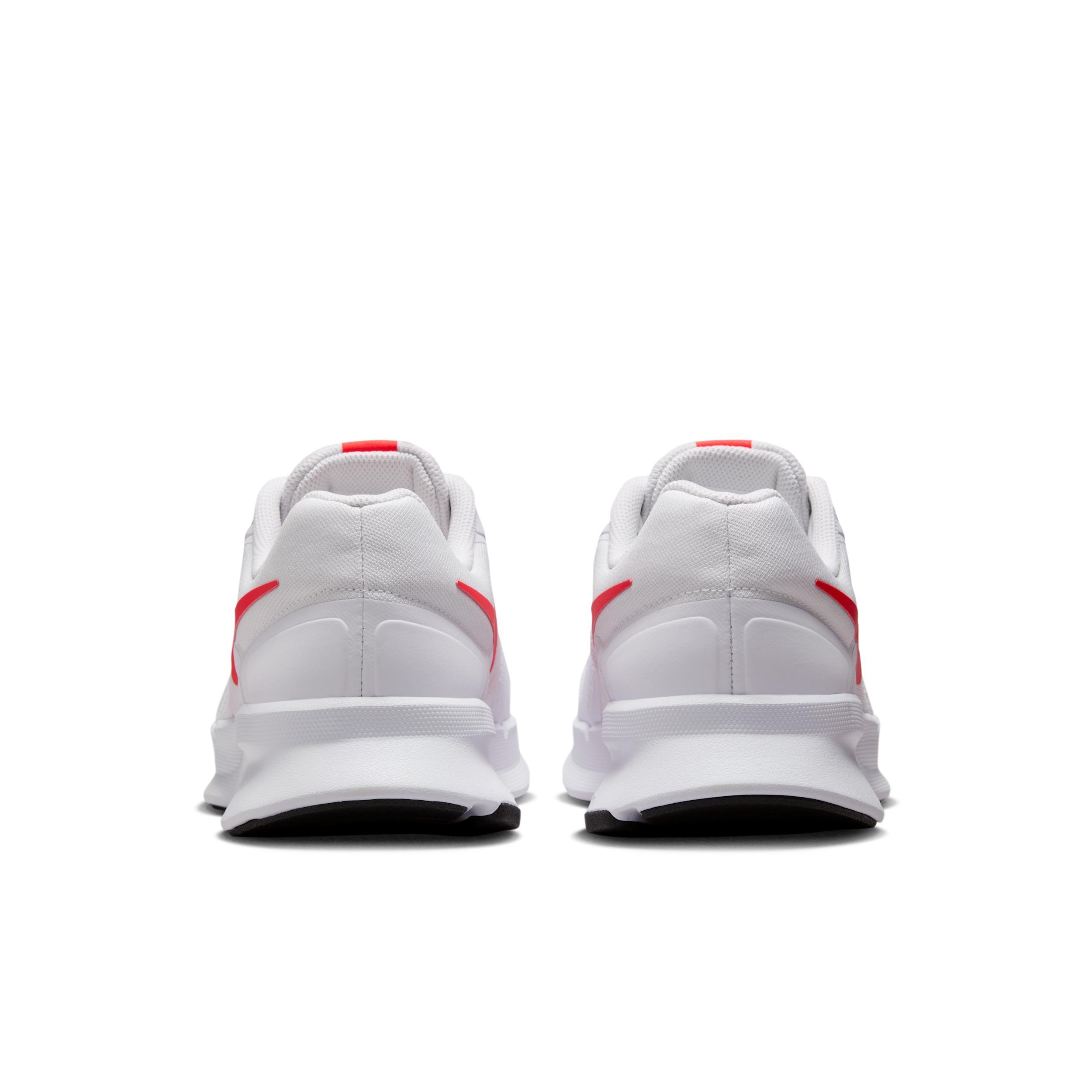 Nike Men's Run Swift 3 Road Running Shoes (Extra Wide) Product Image