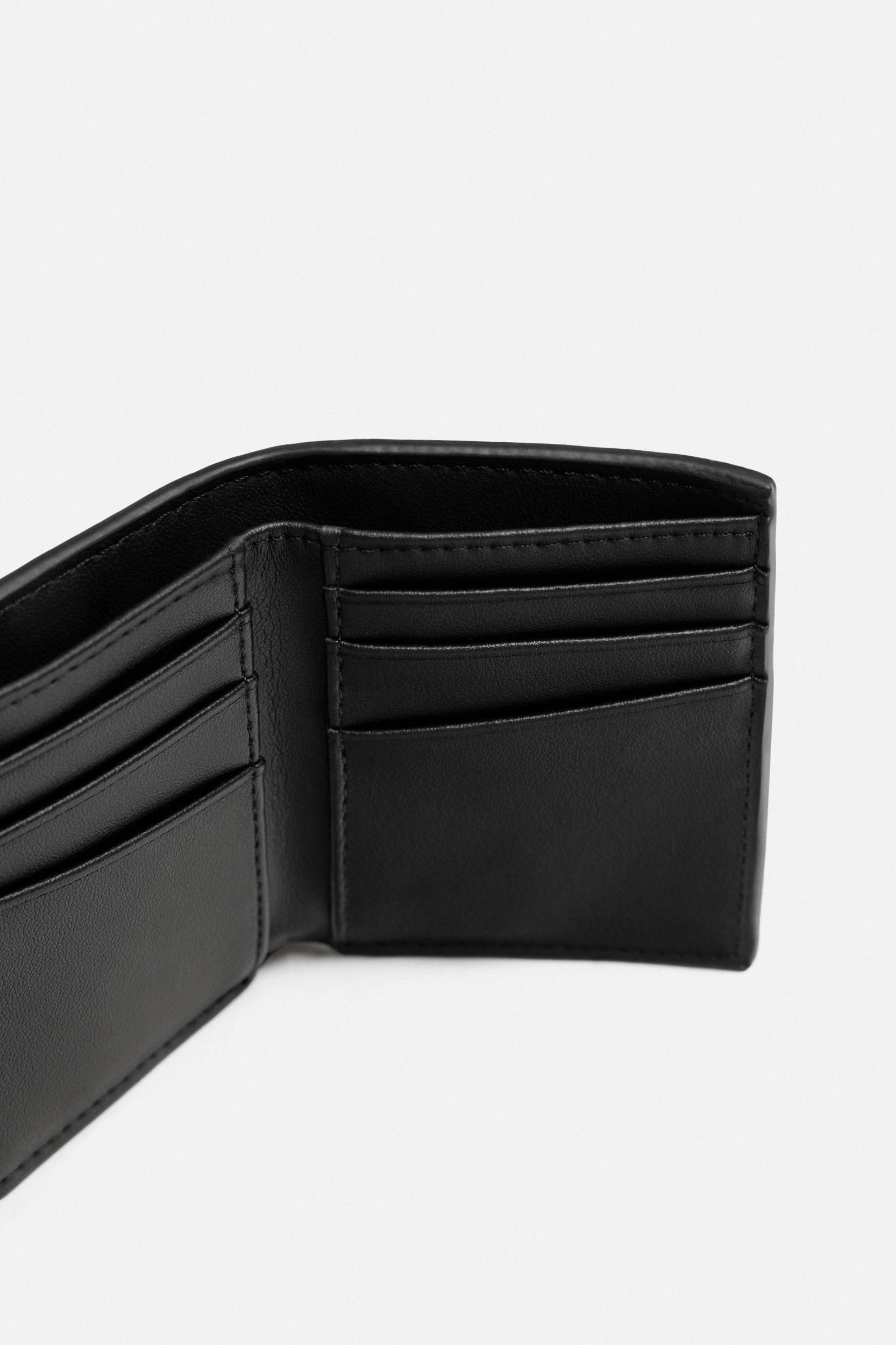 PLAIN VERTICAL CARD HOLDER Product Image
