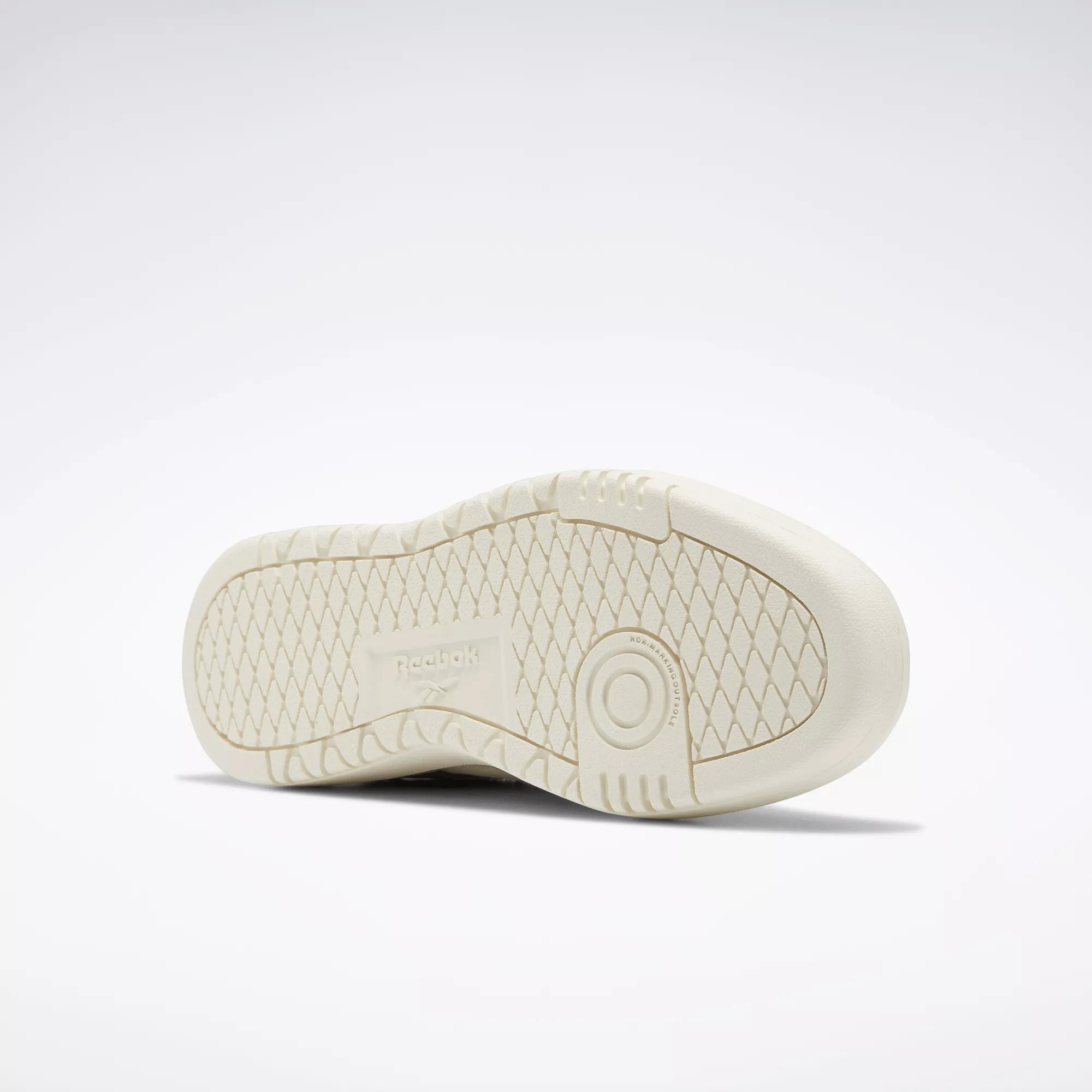 Women's Club C Double Revenge Shoes Female Product Image