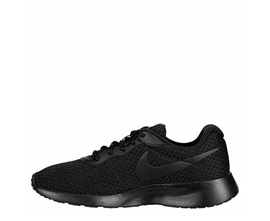Nike Tanjun Women's Shoes Product Image