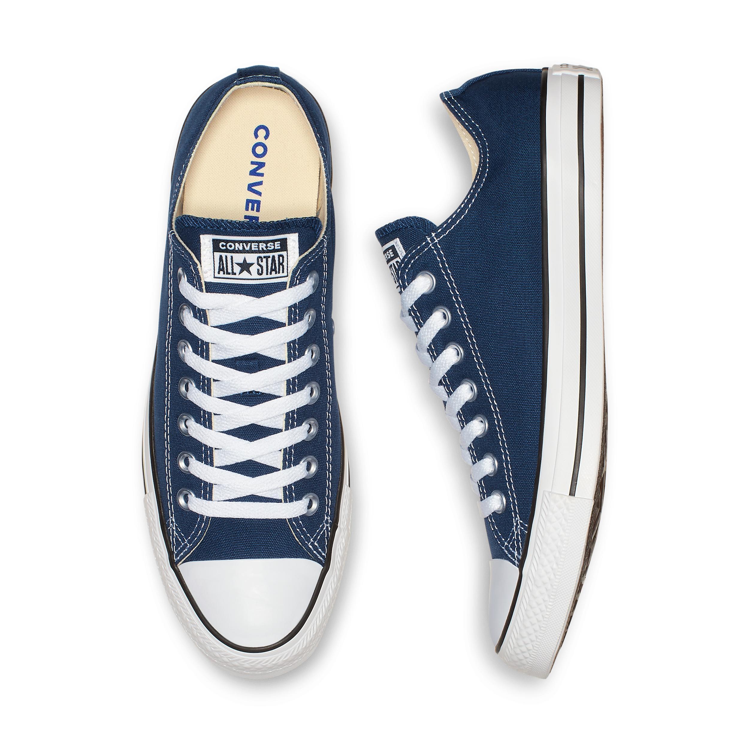 Men's Converse Chuck Taylor All Star Low Top Unisex Shoes Product Image