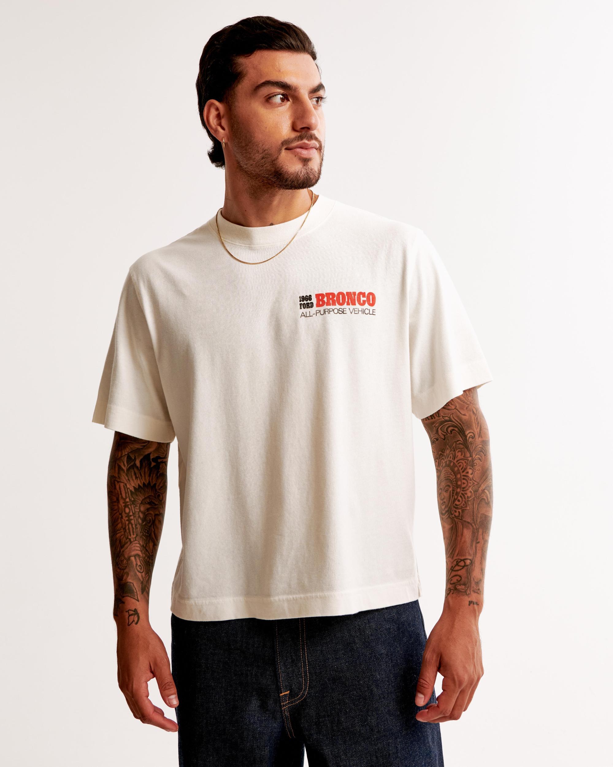 Cropped Mustang Graphic Tee Product Image
