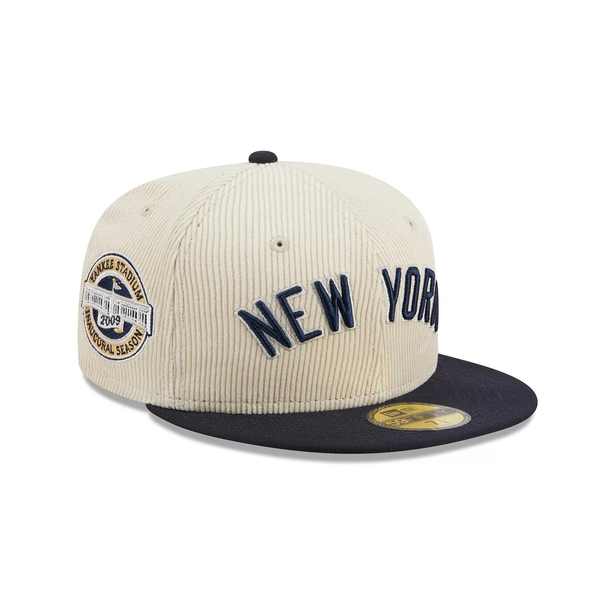 Men's New Era White New York Yankees  Corduroy Classic 59FIFTY Fitted Hat, Size: 7 5/8 Product Image