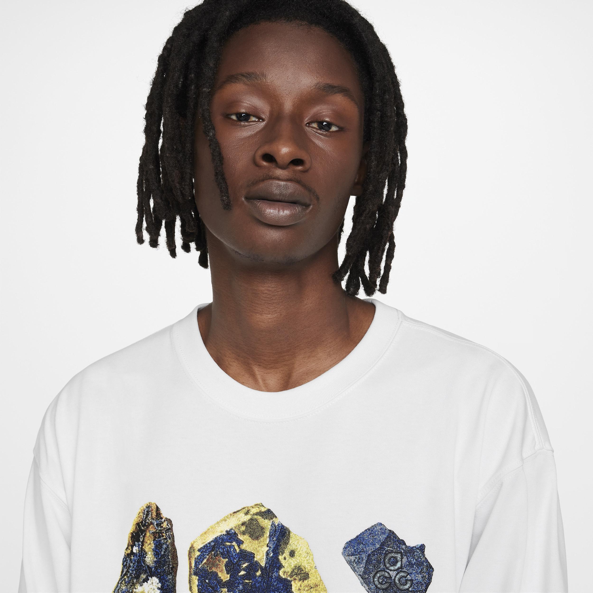 Nike ACG Men's Long-Sleeved T-Shirt Product Image