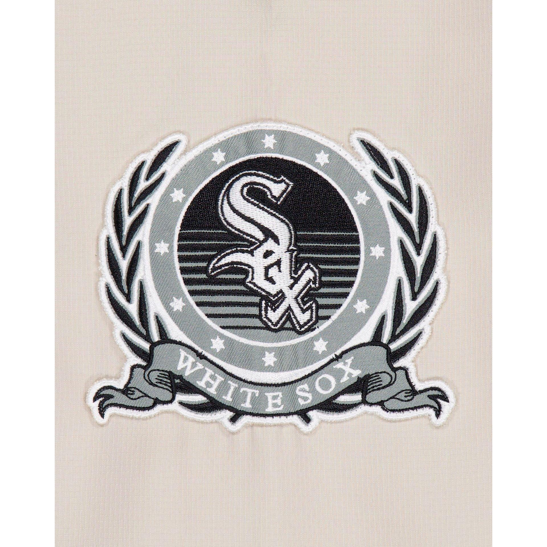 Chicago White Sox Sport Classics Windbreaker Male Product Image