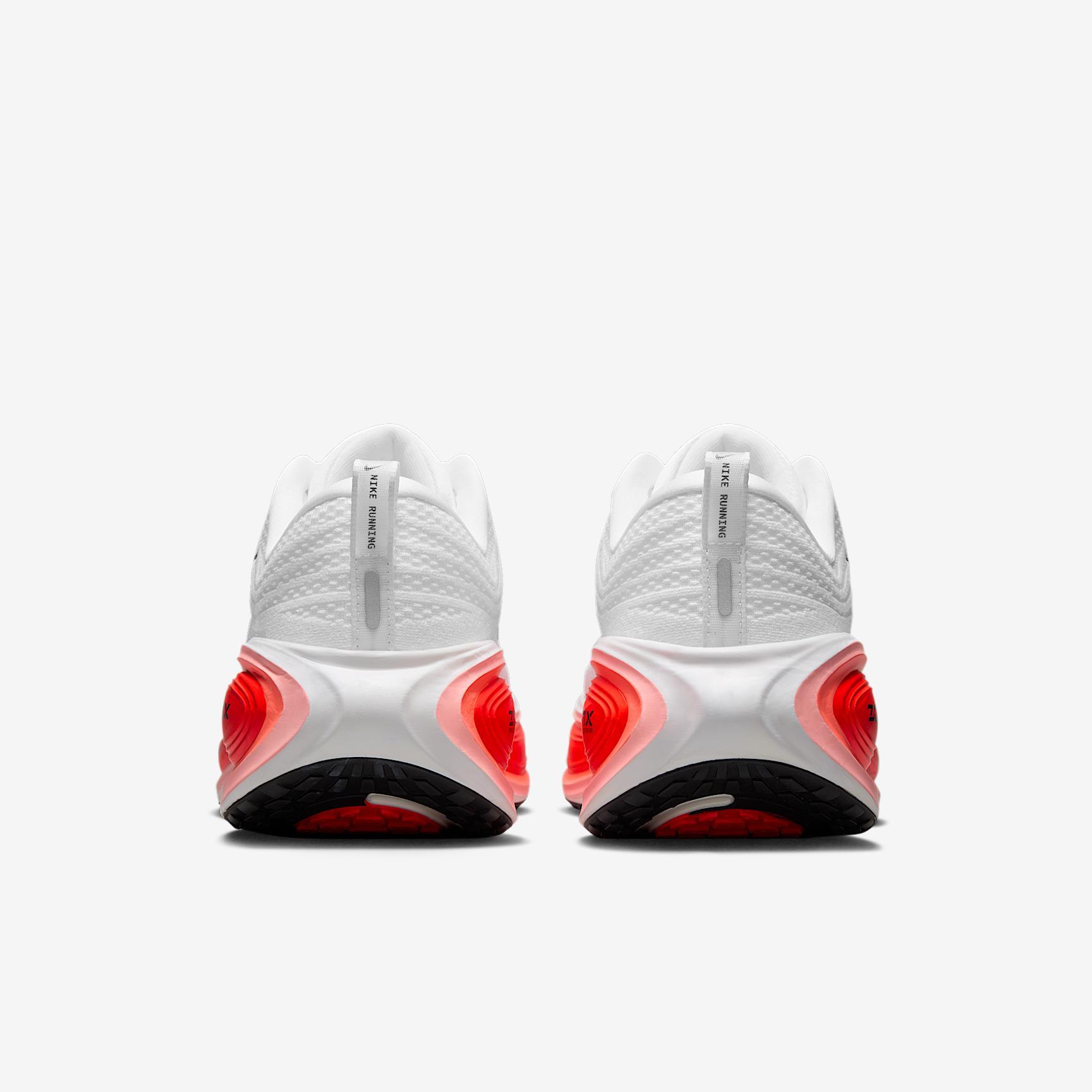 Nike Vomero Plus Men's Road Running Shoes (Extra Wide) Product Image