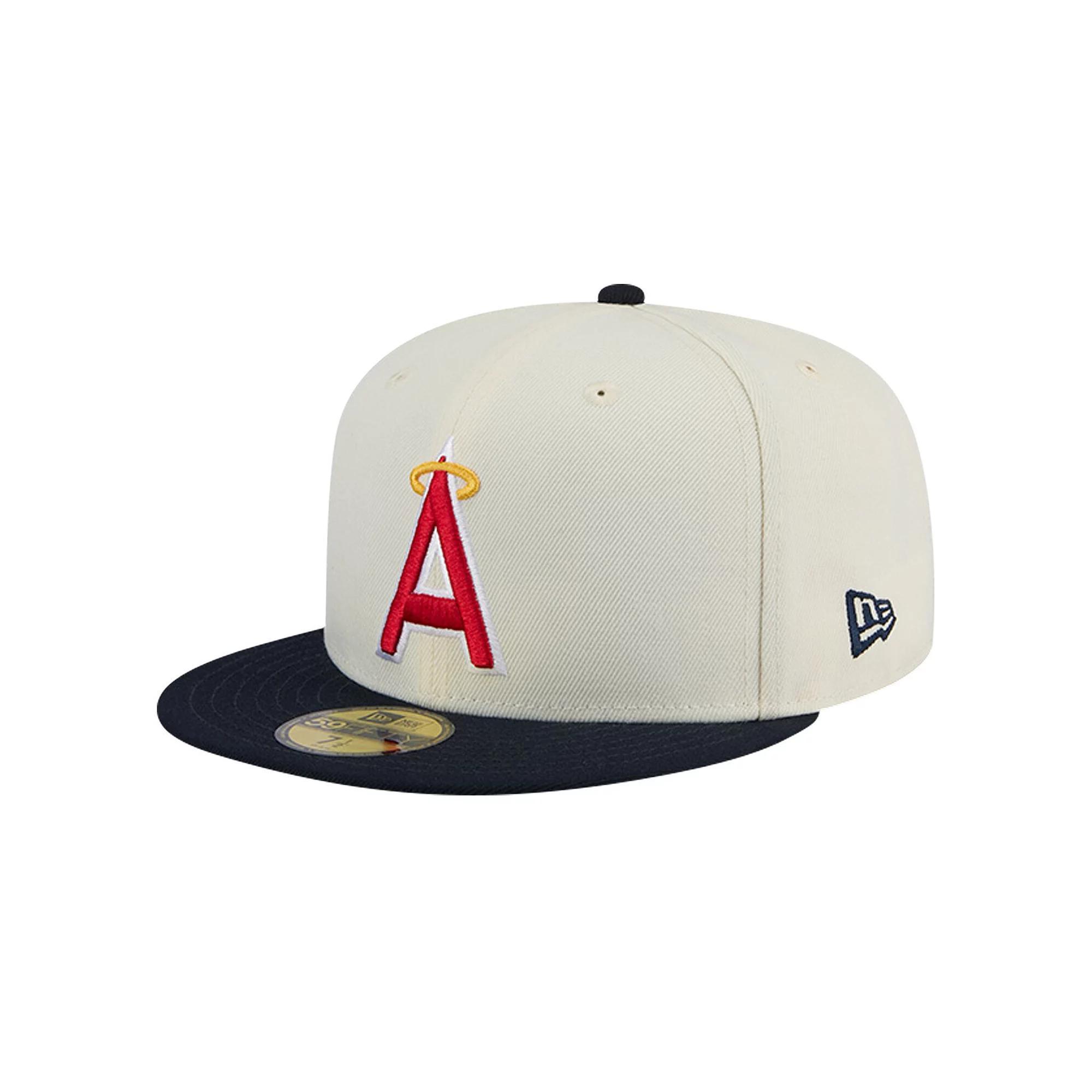 Men's New Era Texas A&M Aggies Chrome White Vintage 59FIFTY Fitted Hat, Size: 8 Product Image