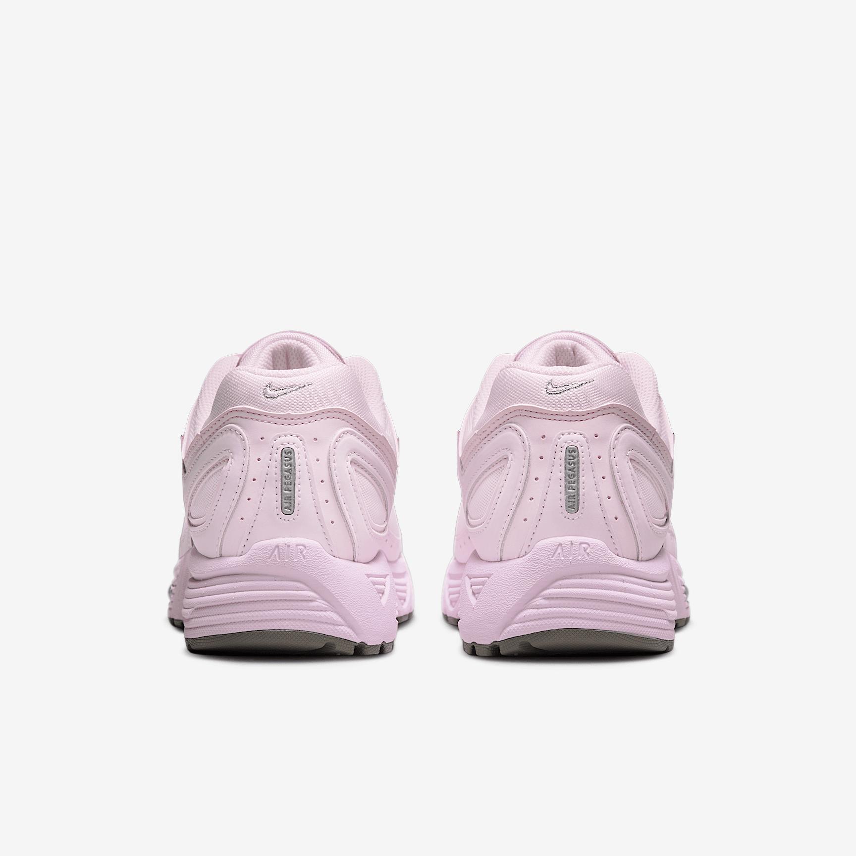 Nike Air Pegasus 2005 Women's Shoes Product Image