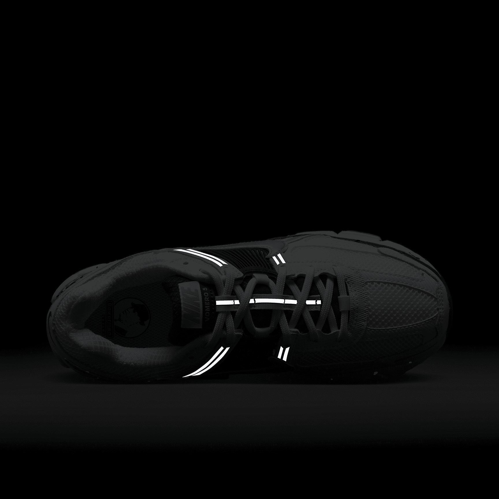 Nike Zoom Vomero 5 Women's Shoes Product Image