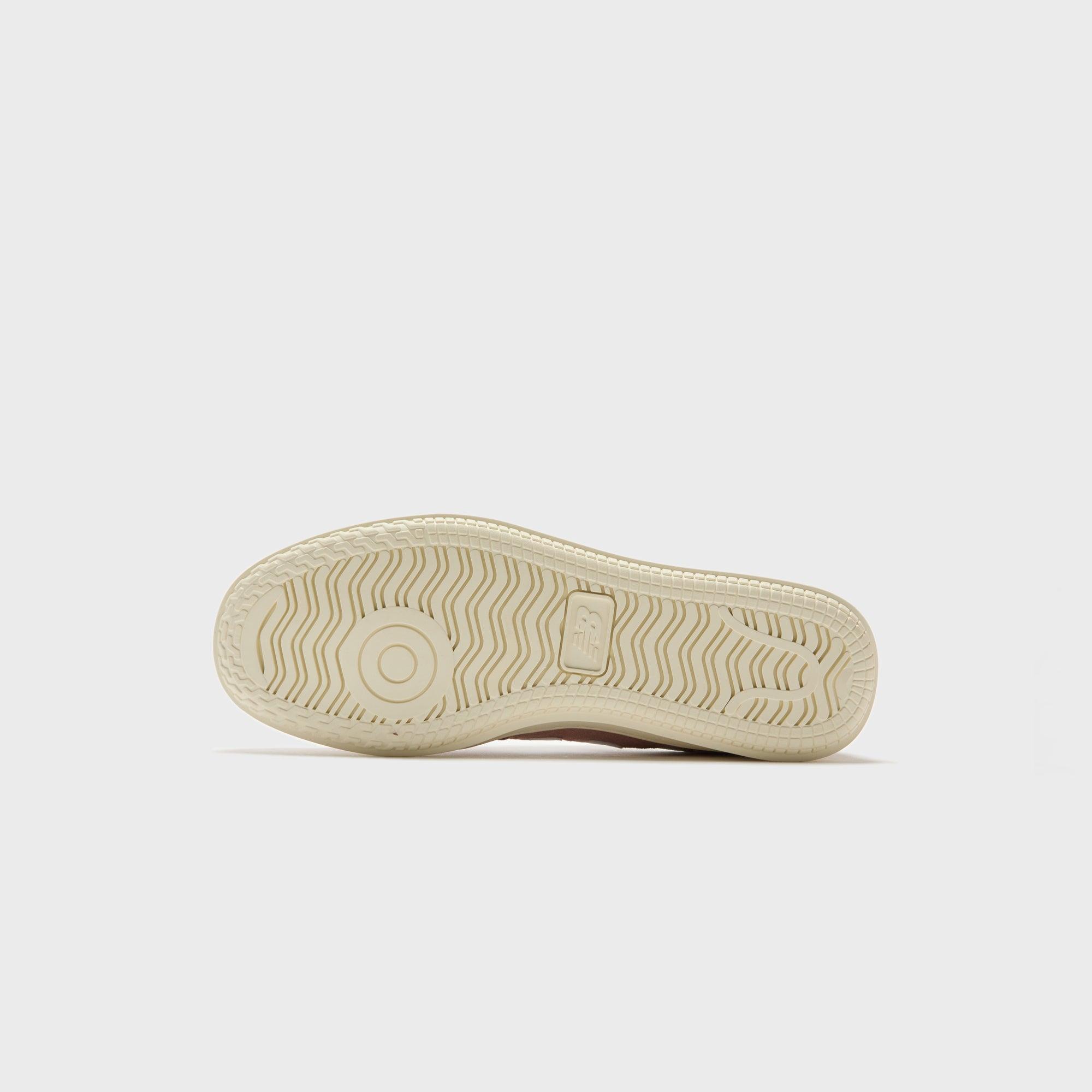 New Balance T500 - Landslide / Linen / New Spruce Male Product Image