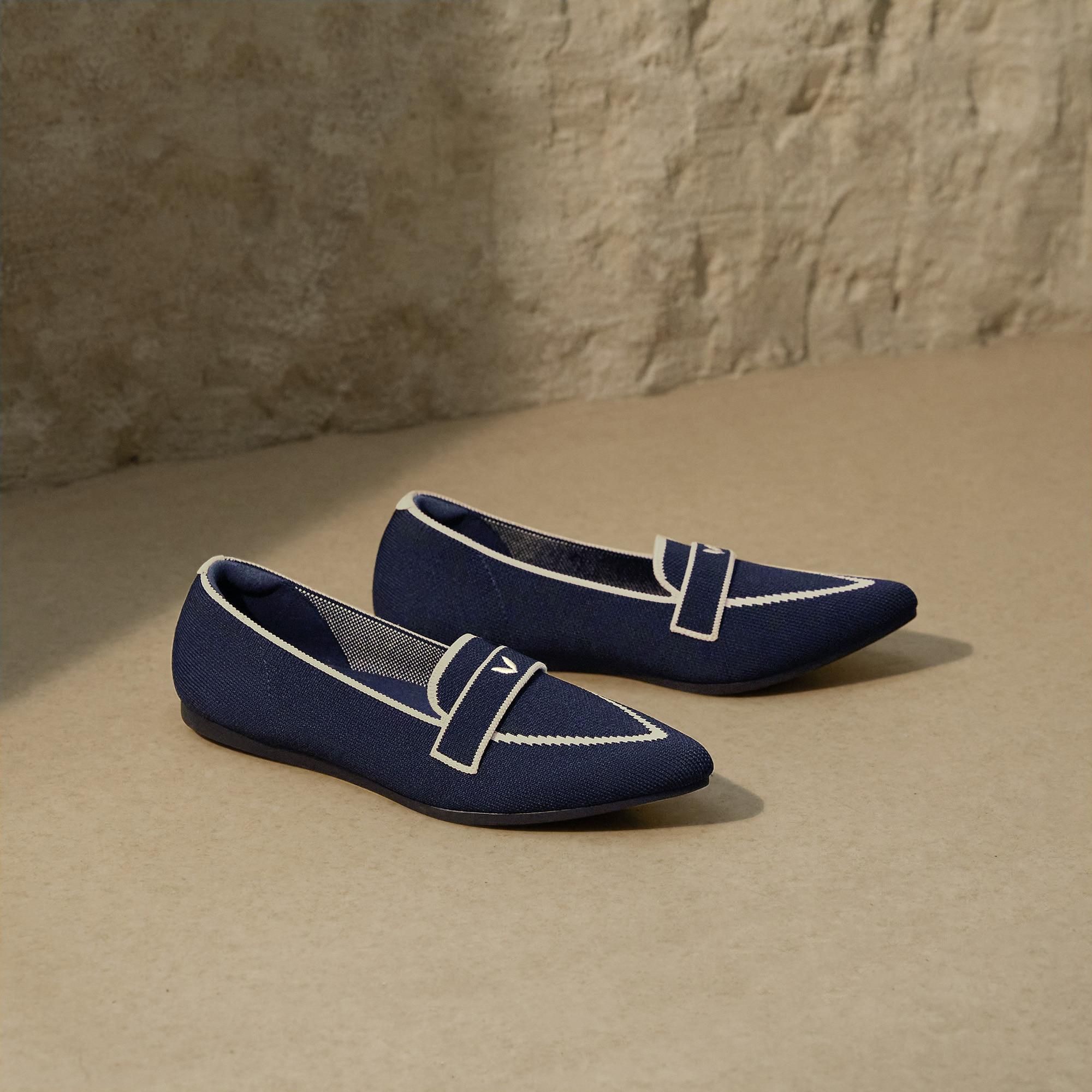 Pointed-Toe Loafers (Amelia 2.0) Product Image