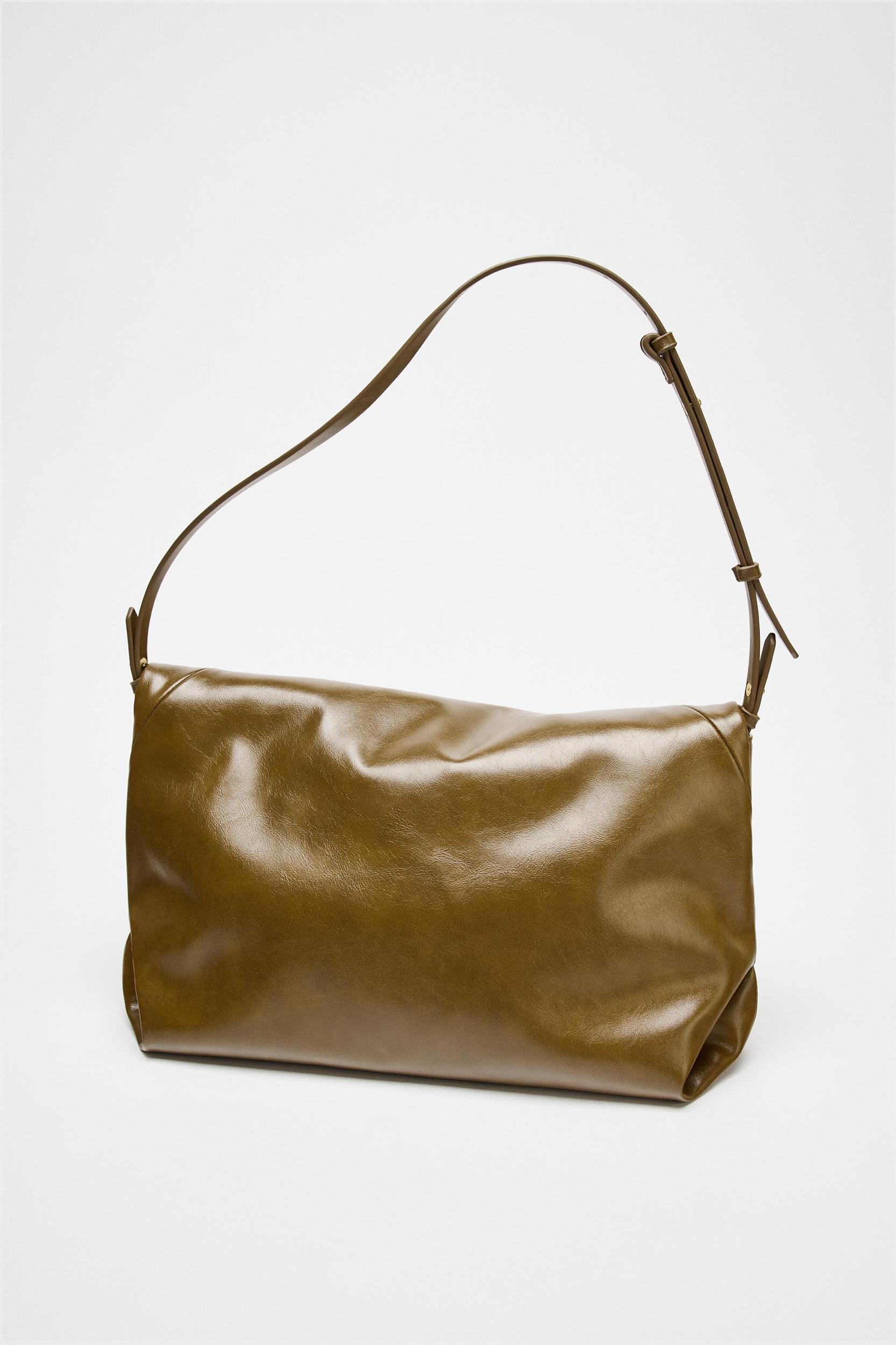 ELONGATED CROSSBODY ENVELOPE BAG Product Image