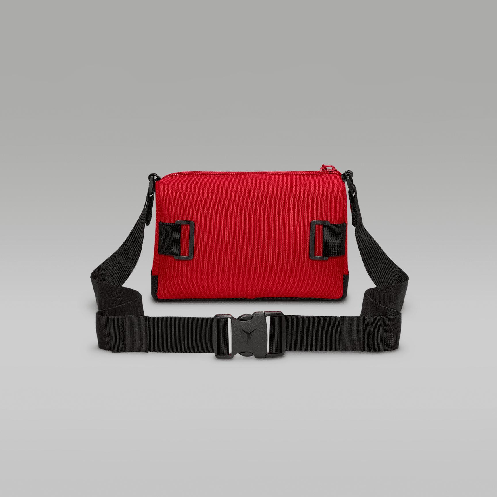 Jordan Crossbody Bag (3.3L) Product Image