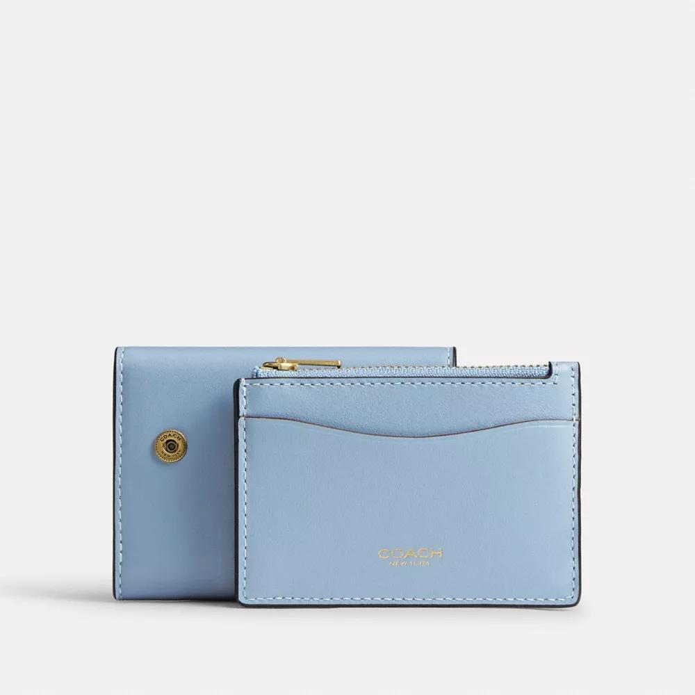 Essential Card Holder Wallet Product Image
