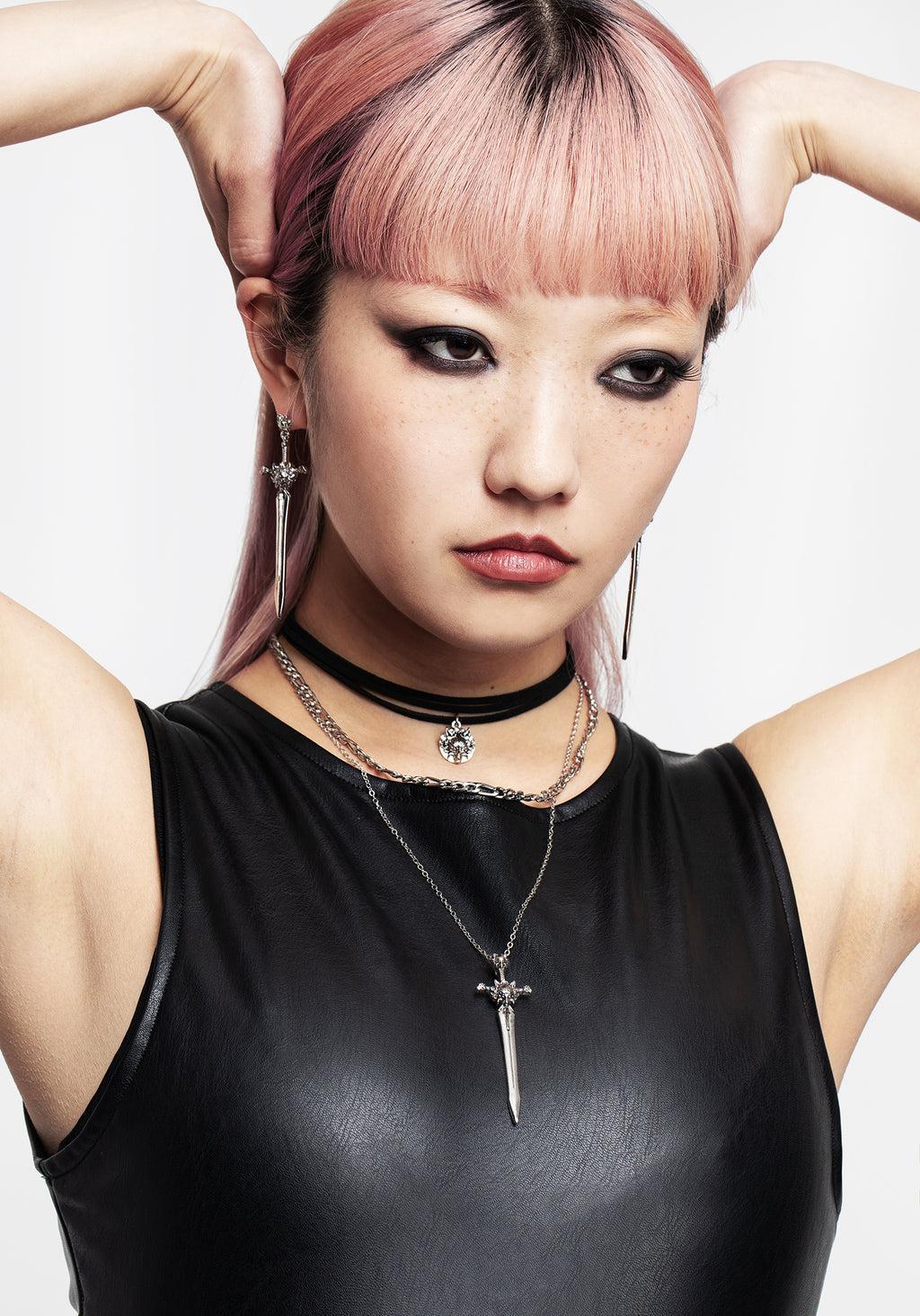 Longclaw Earrings Product Image