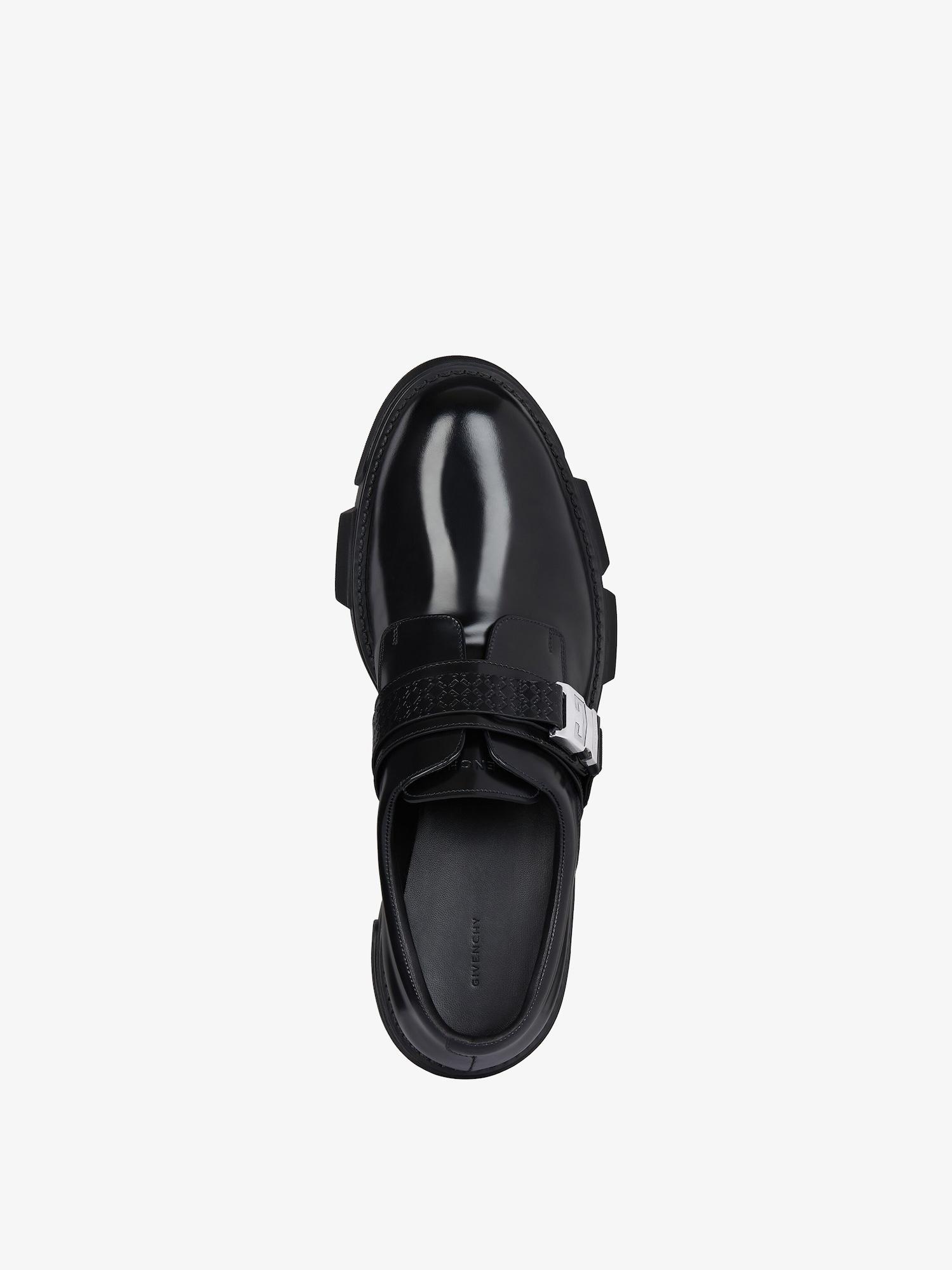 Terra derbies in leather Product Image