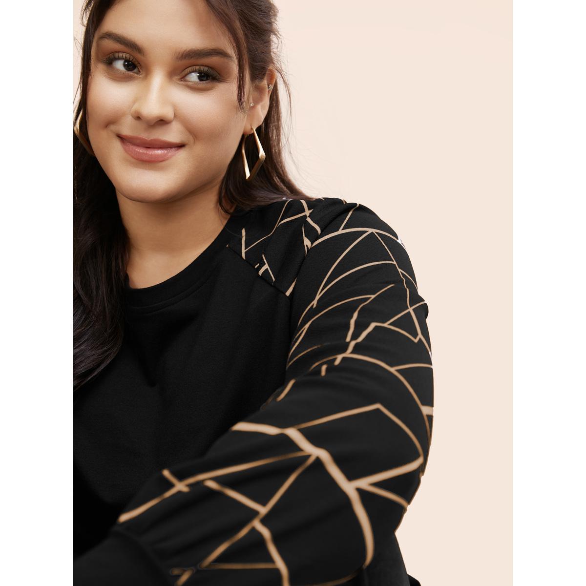 Plus Size Geometric Round Neck Raglan Sleeve Sweatshirt Women Multicolor Casual Elastic cuffs Round Neck Dailywear Sweatshirts BloomChic 30/6X Product Image