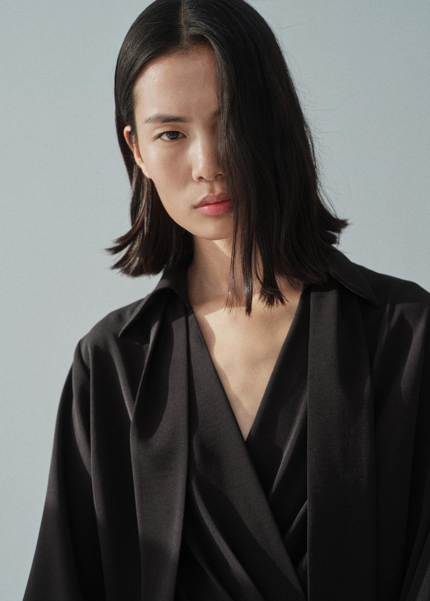 Wrap dress with shirt collar - Women | MANGO USA Product Image