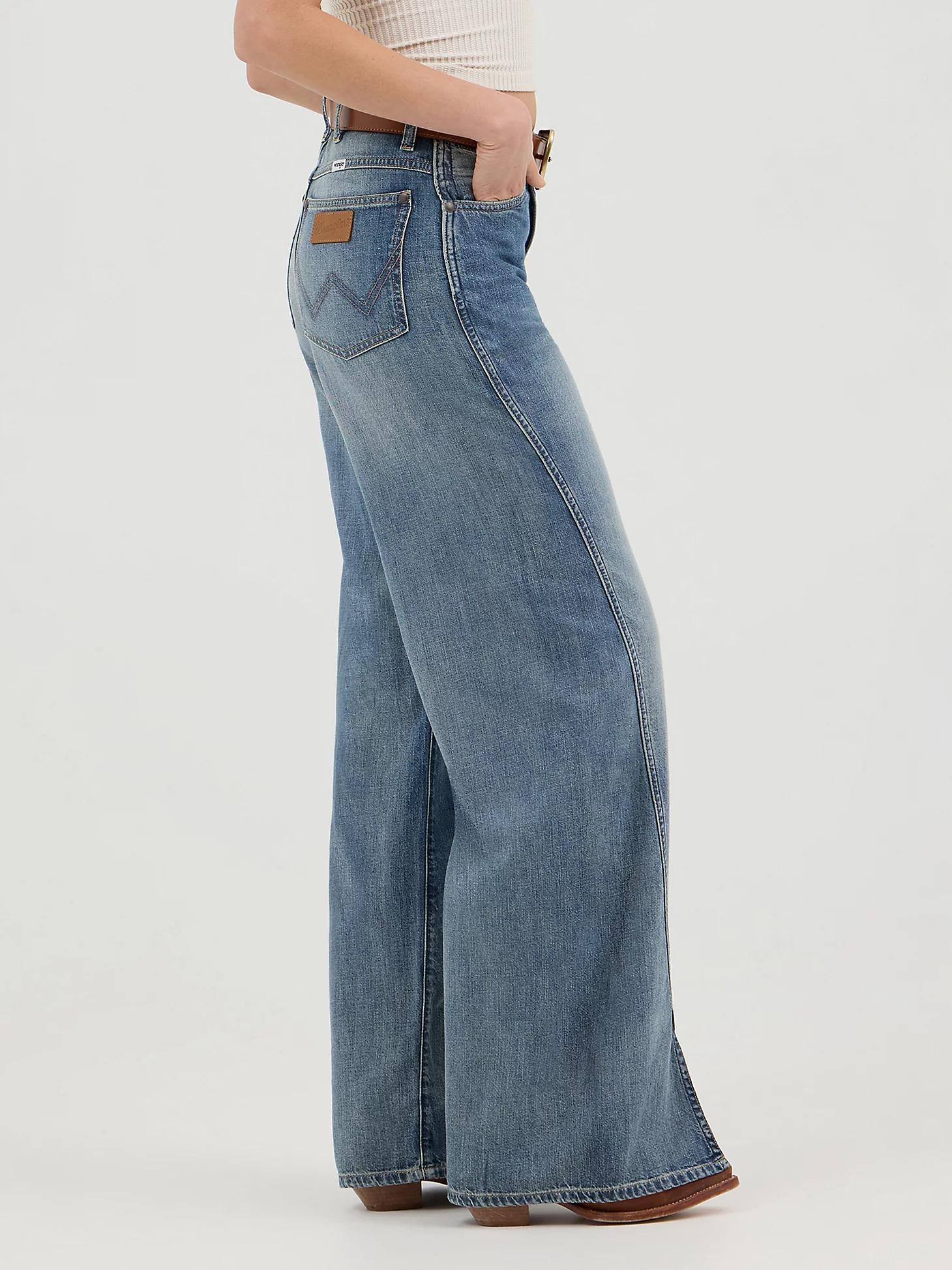 Women's Loose Spat Jean | Women's JEANS | Wrangler® Product Image