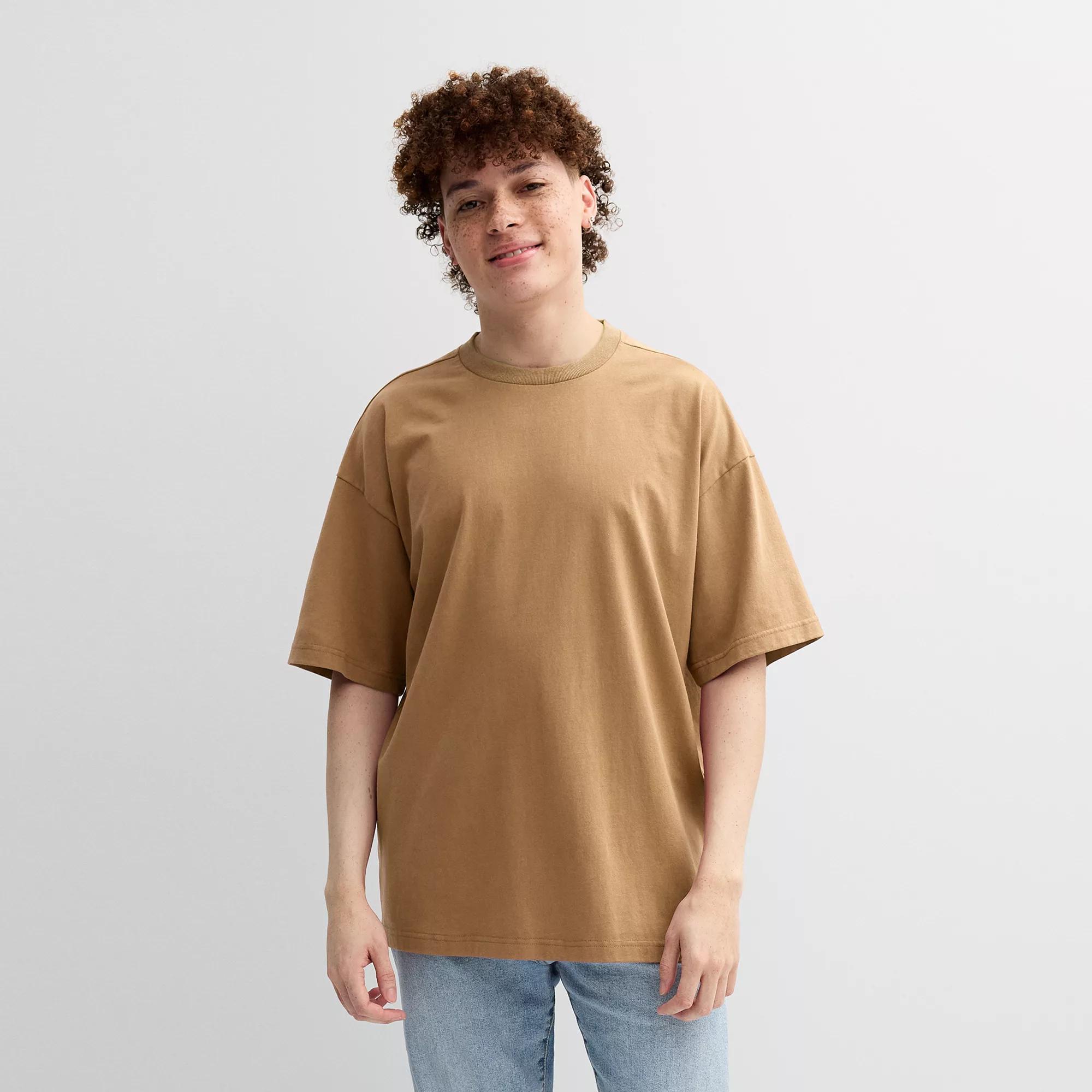 Men's Hollywood Short Sleeve Oversized Tee, Size: Medium, Red Ochire Product Image