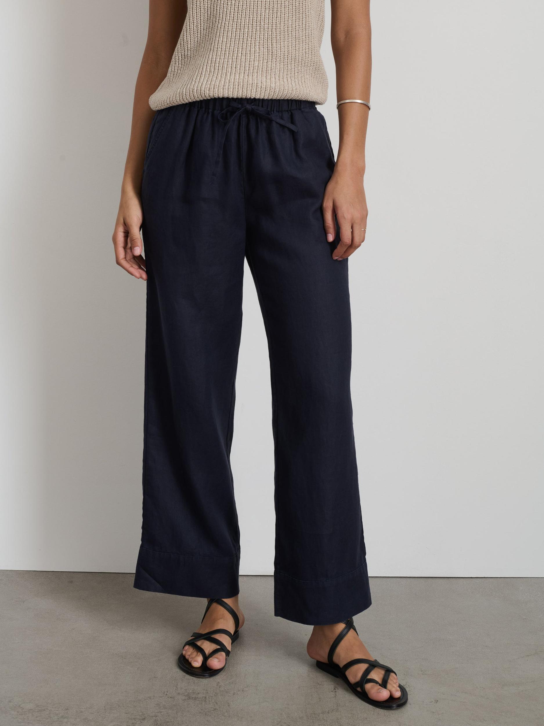 Carolyn Tee In Fine Rib Product Image