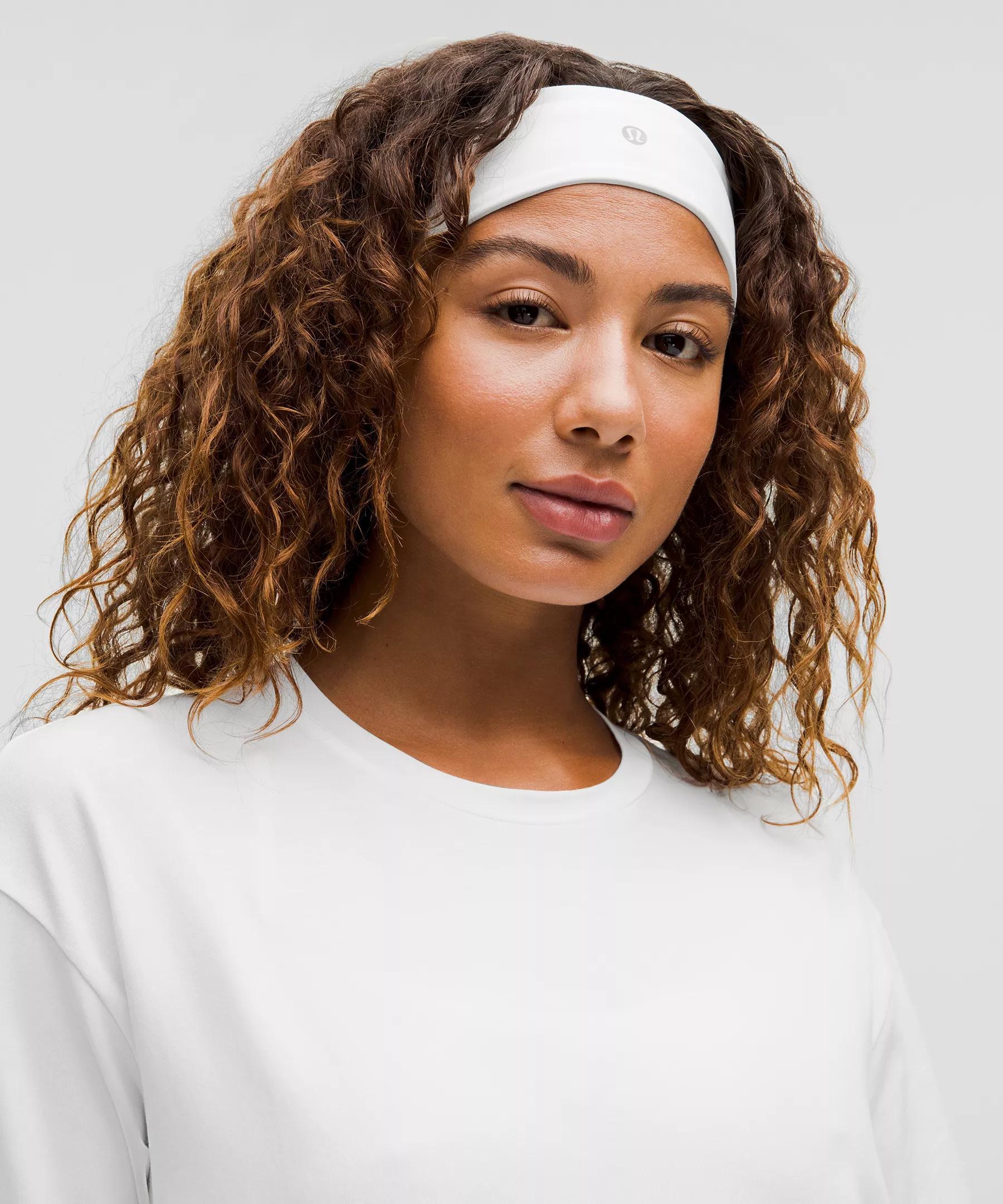 Twist-Back Relaxed-Fit Long-Sleeve Shirt Product Image