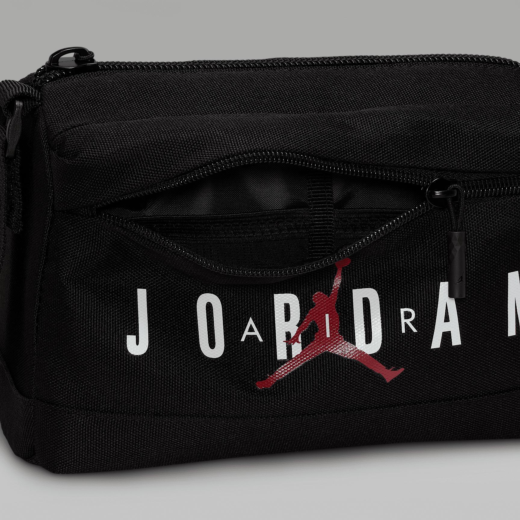 Jordan Crossbody Bag (3.3L) Product Image