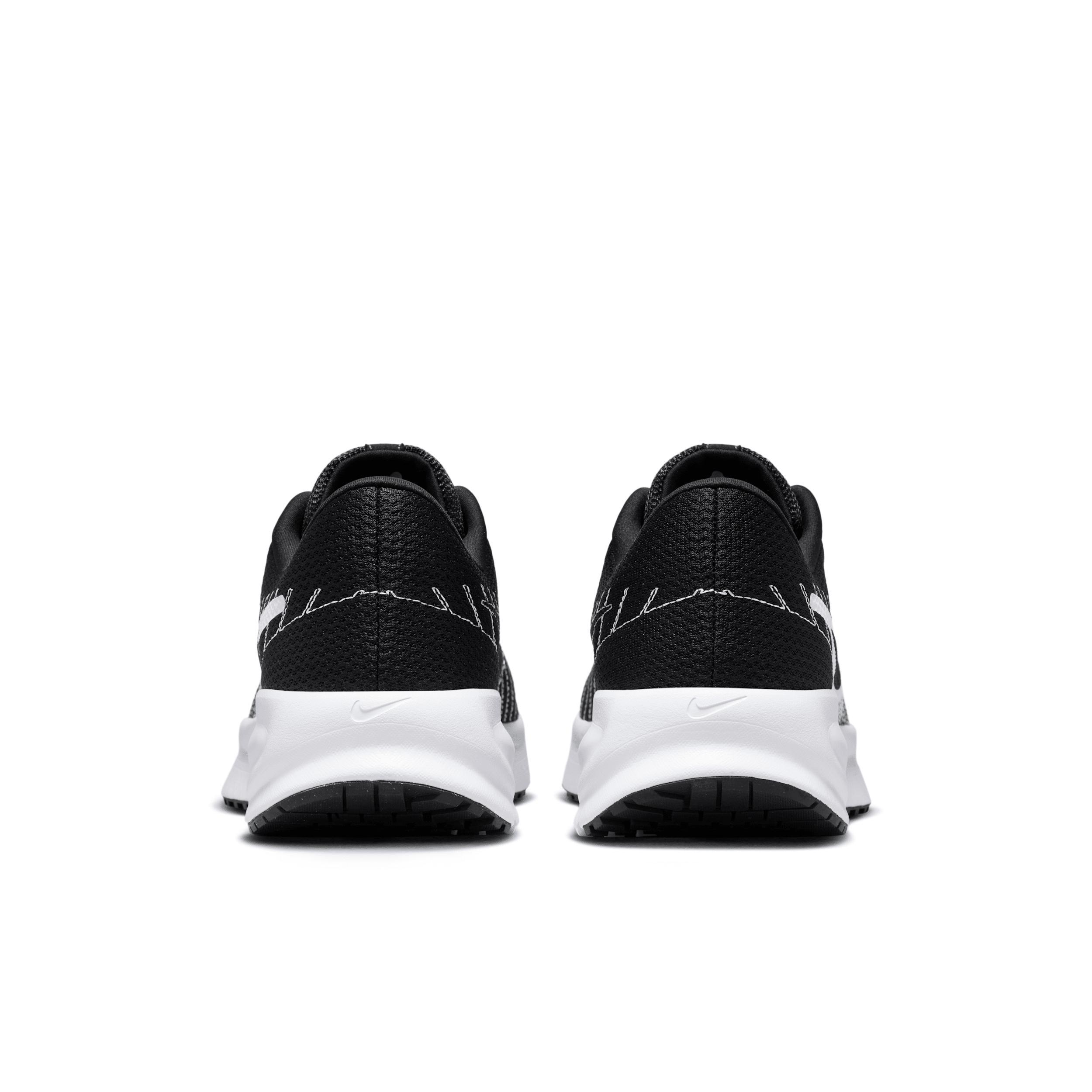 Nike Men's Run Defy Road Running Shoes Product Image