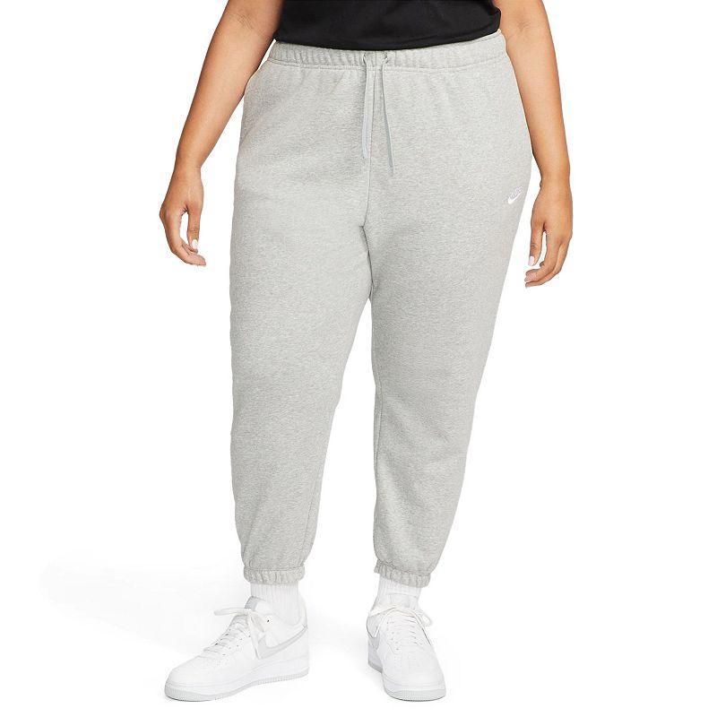 Women's Nike Sportswear Club Fleece Mid-Rise Oversized Sweatpants (Plus Size) Product Image