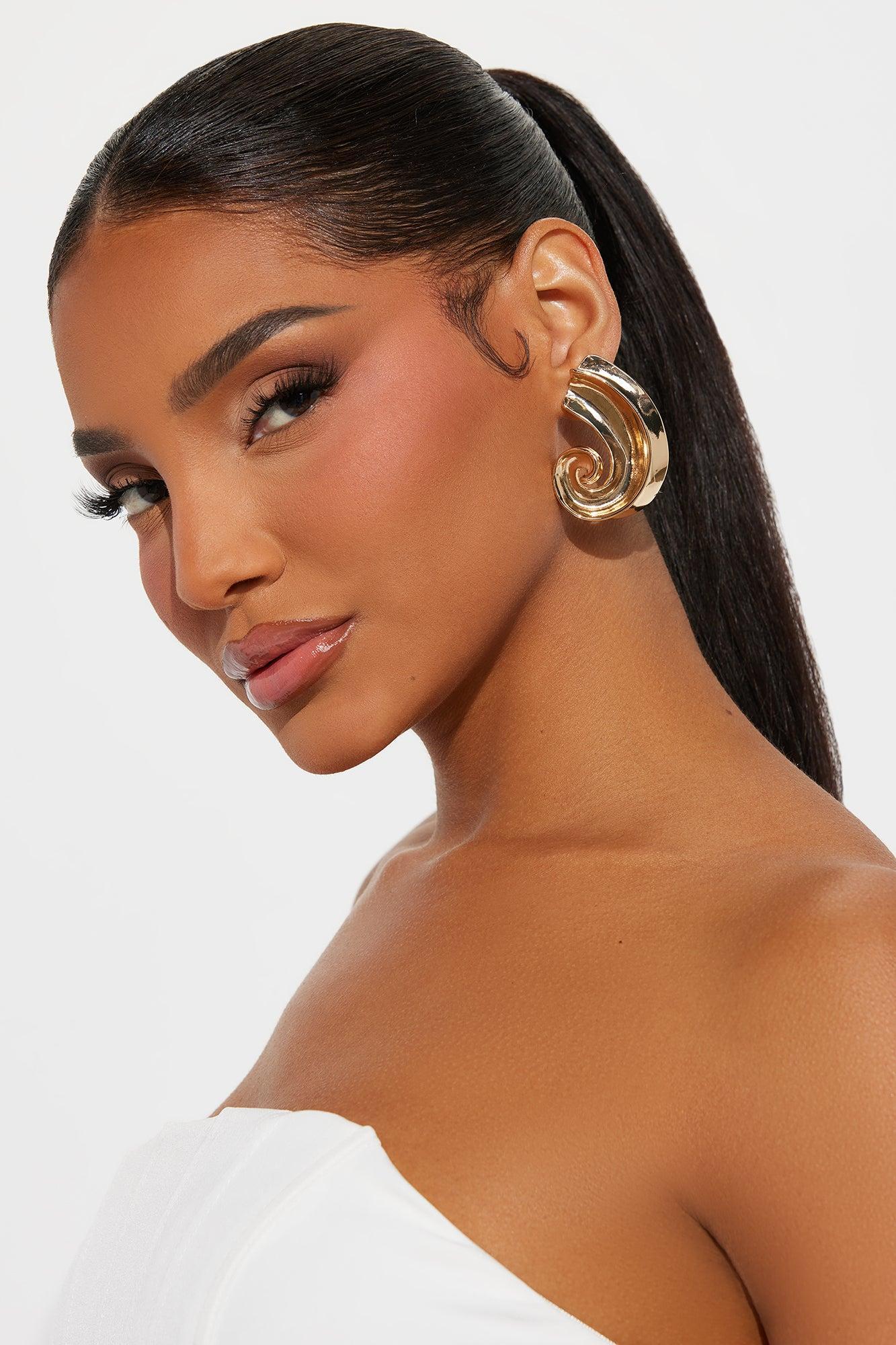 Pacific Conch Shell Earrings - Gold Product Image
