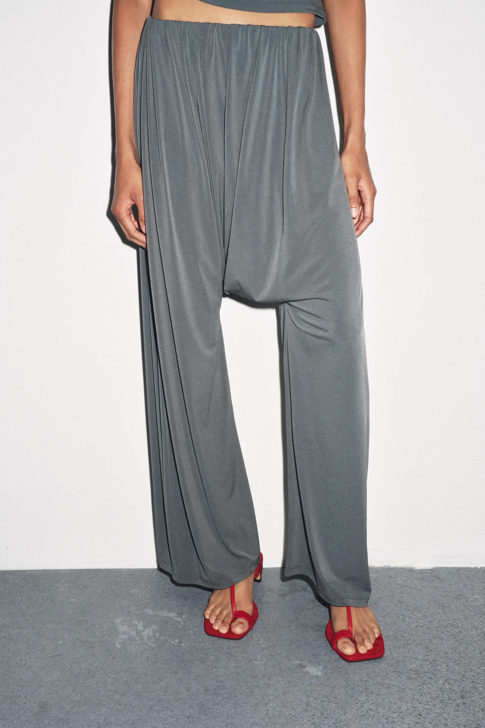 CREPE PANTS Product Image