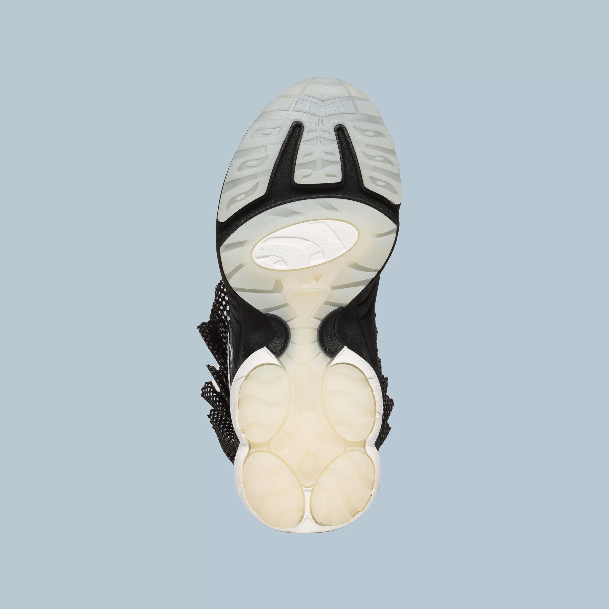 Women's DMX Ruffle LTD Shoes Female Product Image