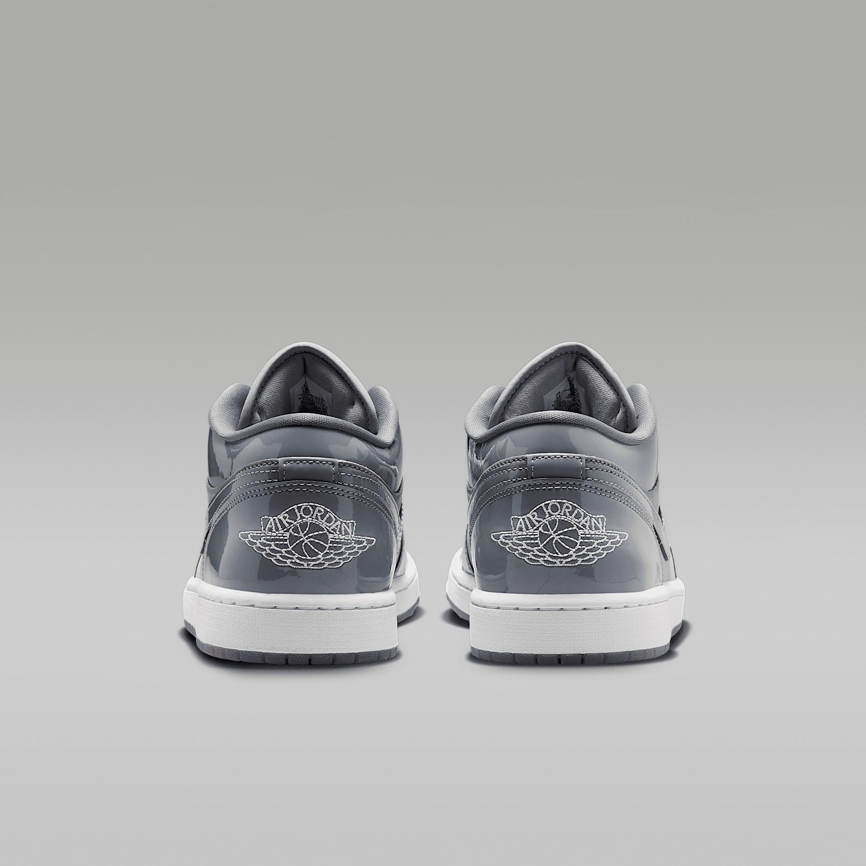 Air Jordan 1 Low SE Men's Shoes Product Image