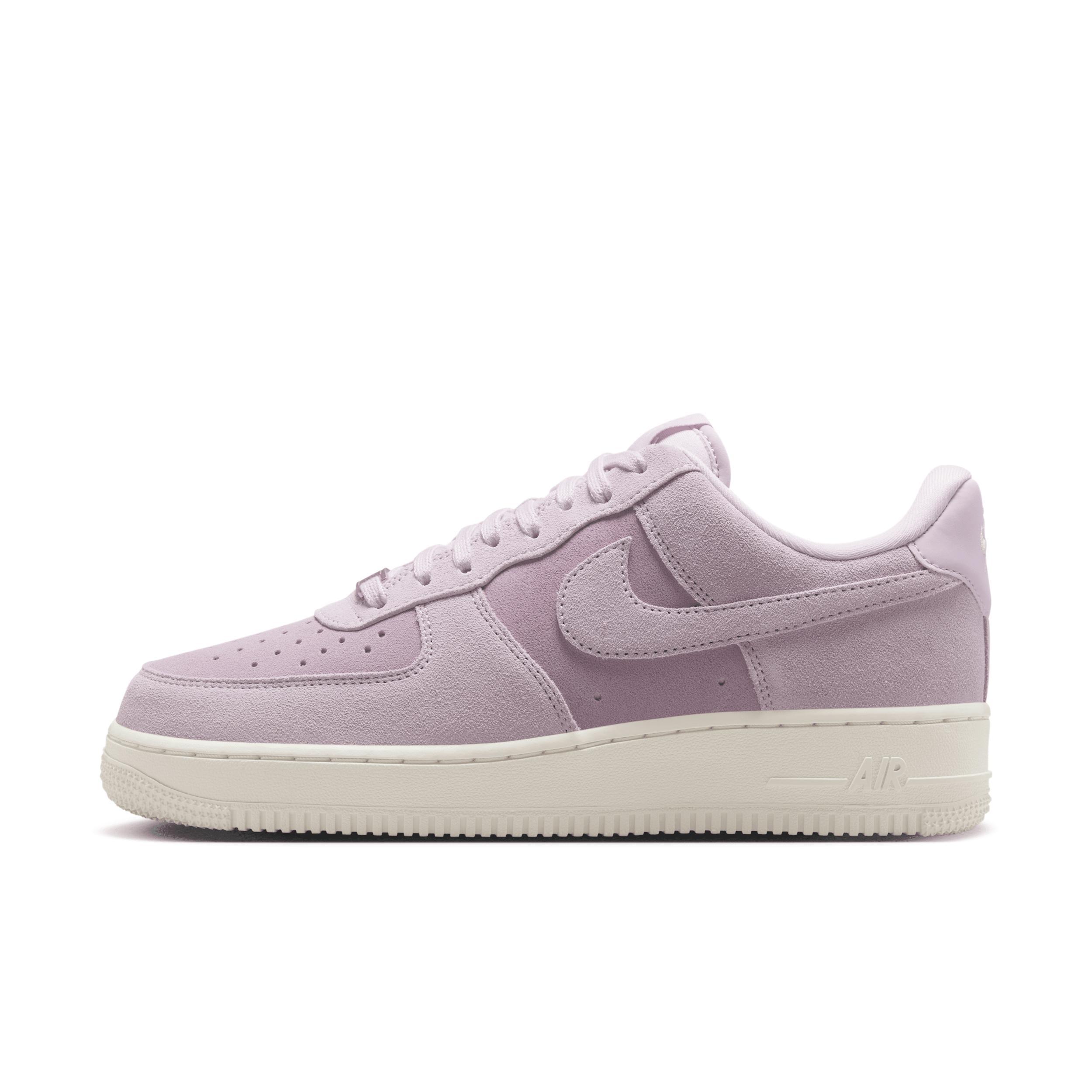 Nike Women's Air Force 1 '07 Shoes Product Image