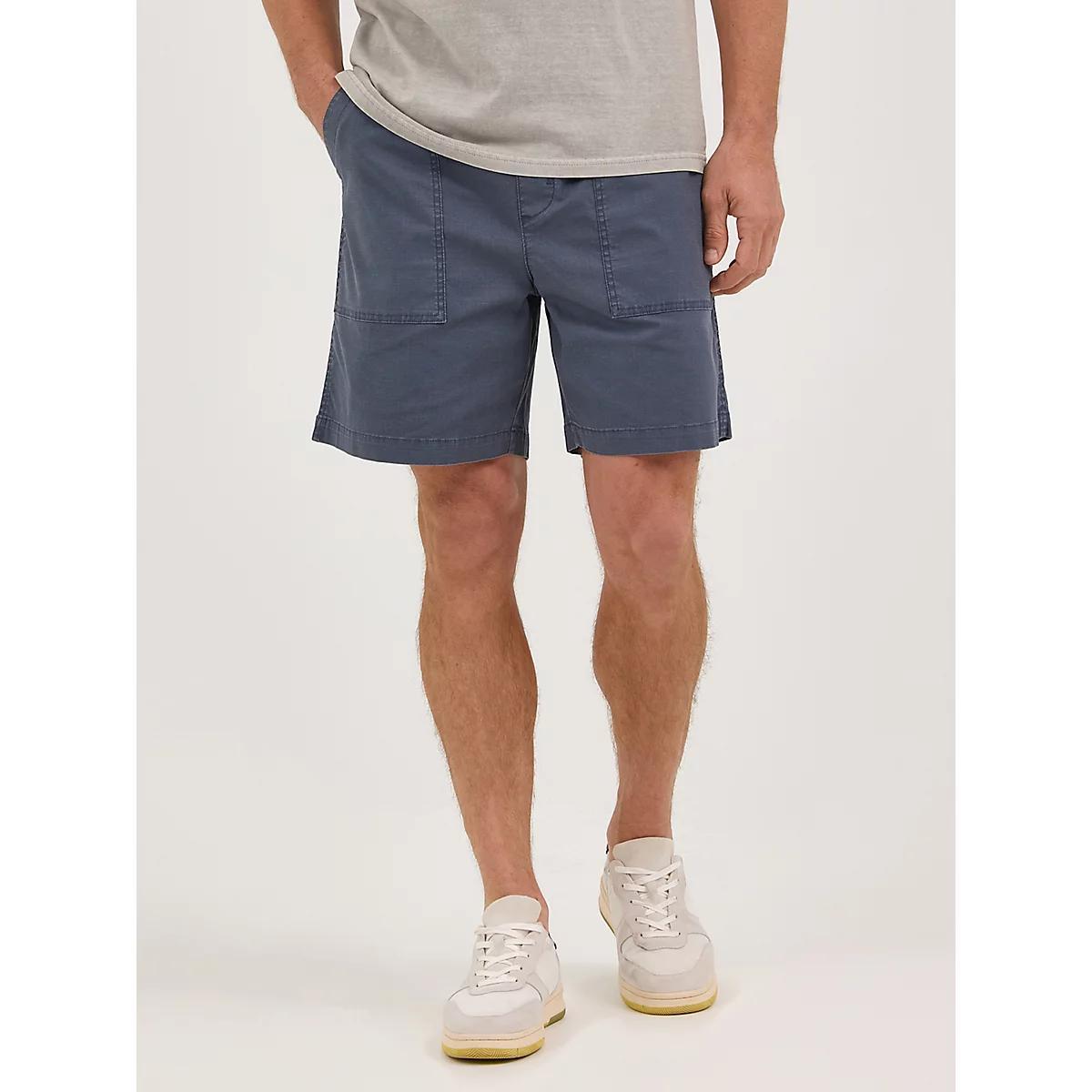 Men's Utility Pull On Short in Ombre Product Image