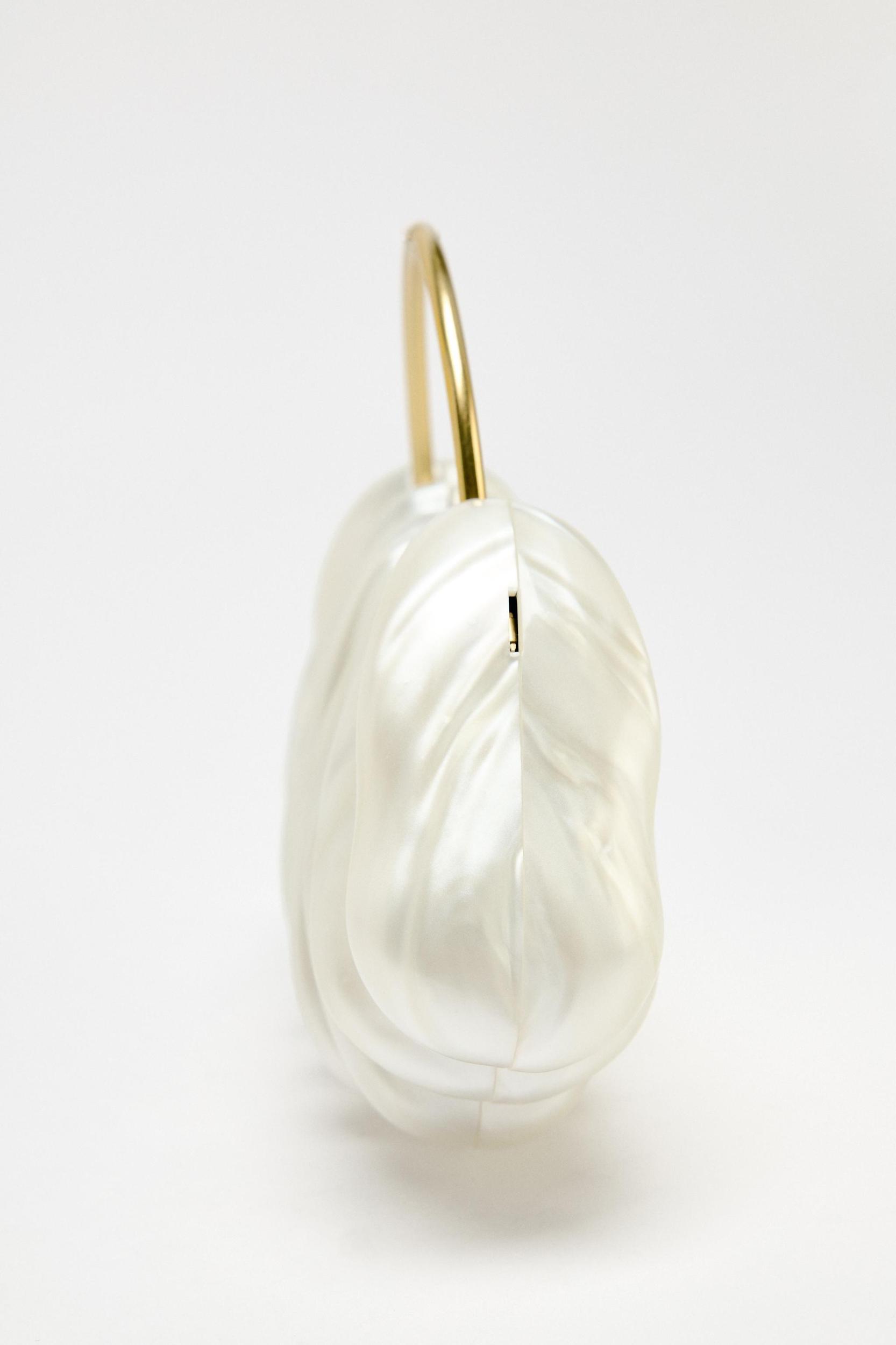 ASYMMETRIC PEARL EFFECT CLUTCH BAG Product Image