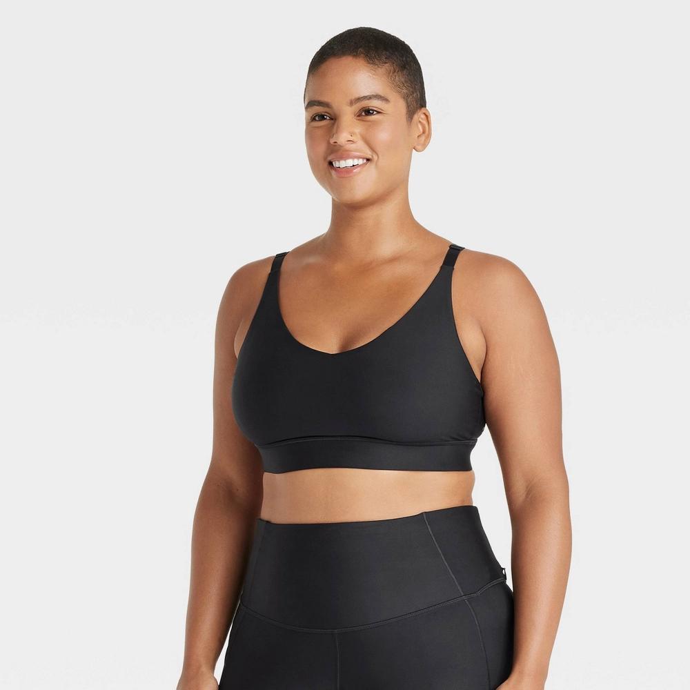 Womens Effortless Medium Support Sports Bra - All In Motion Black M: Moisture Wicking, Quick Drying, Adjustable Straps Product Image