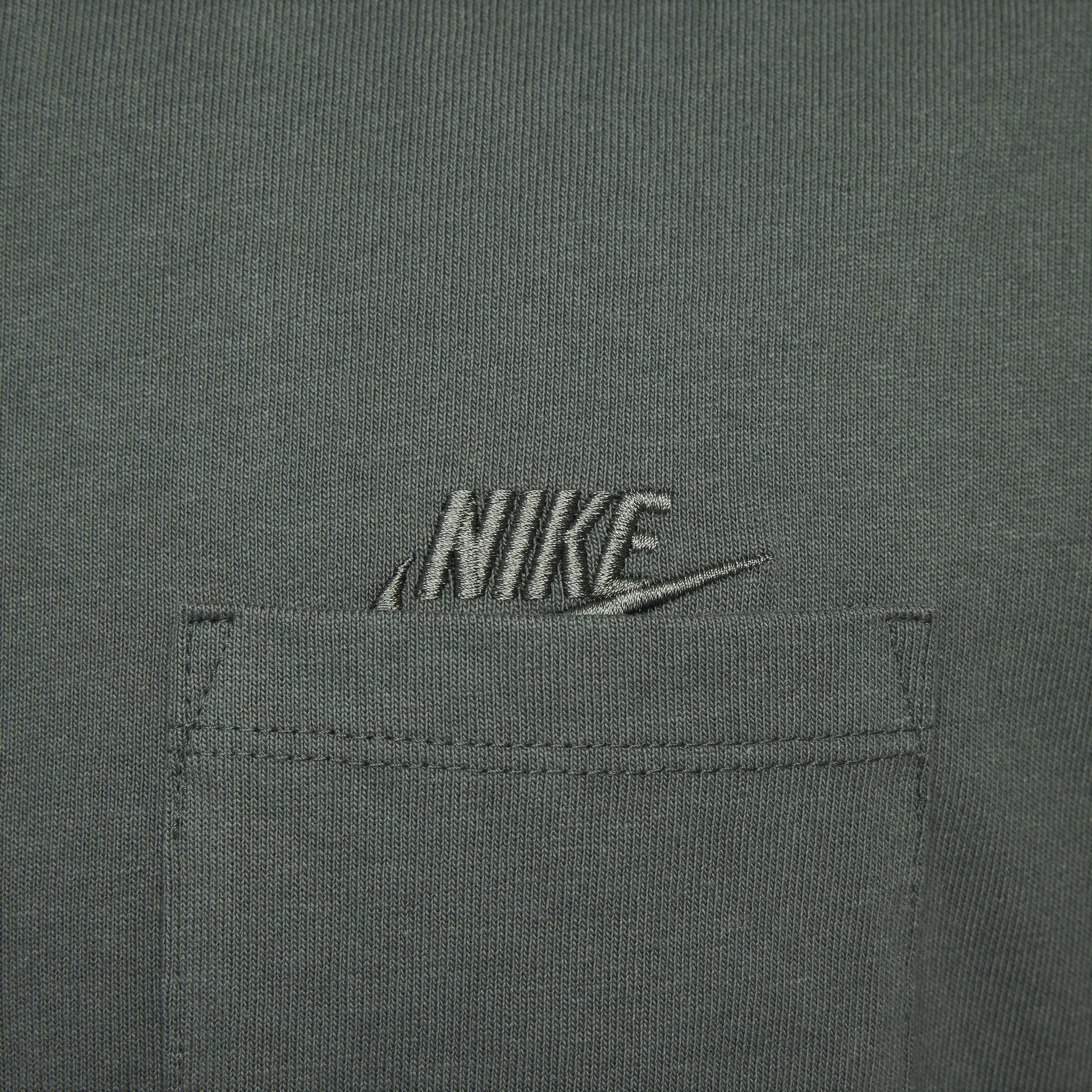 Men's Nike Sportswear Premium Essentials Pocket T-Shirt Product Image