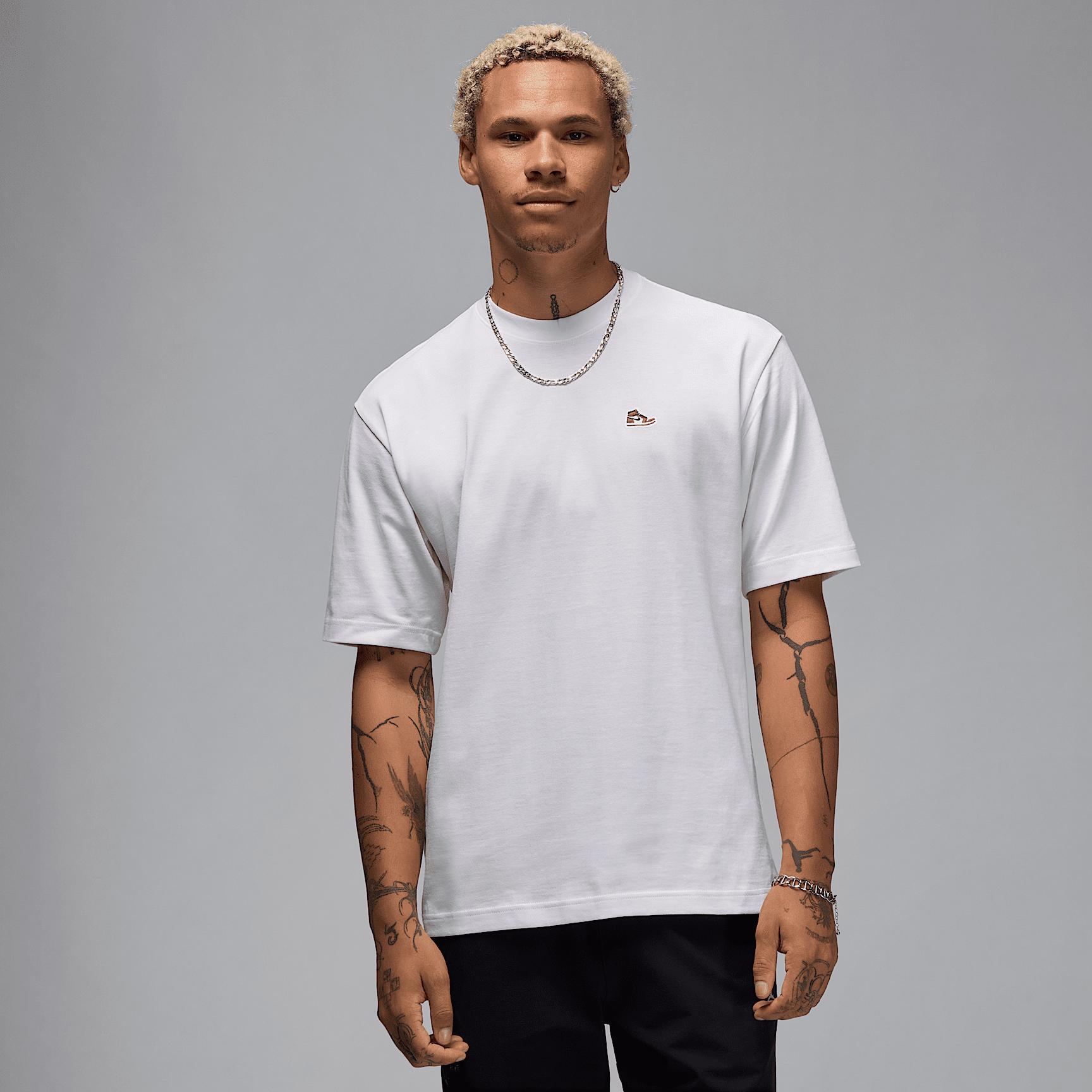 Jordan Brand Men's Sneaker Patch T-Shirt Product Image