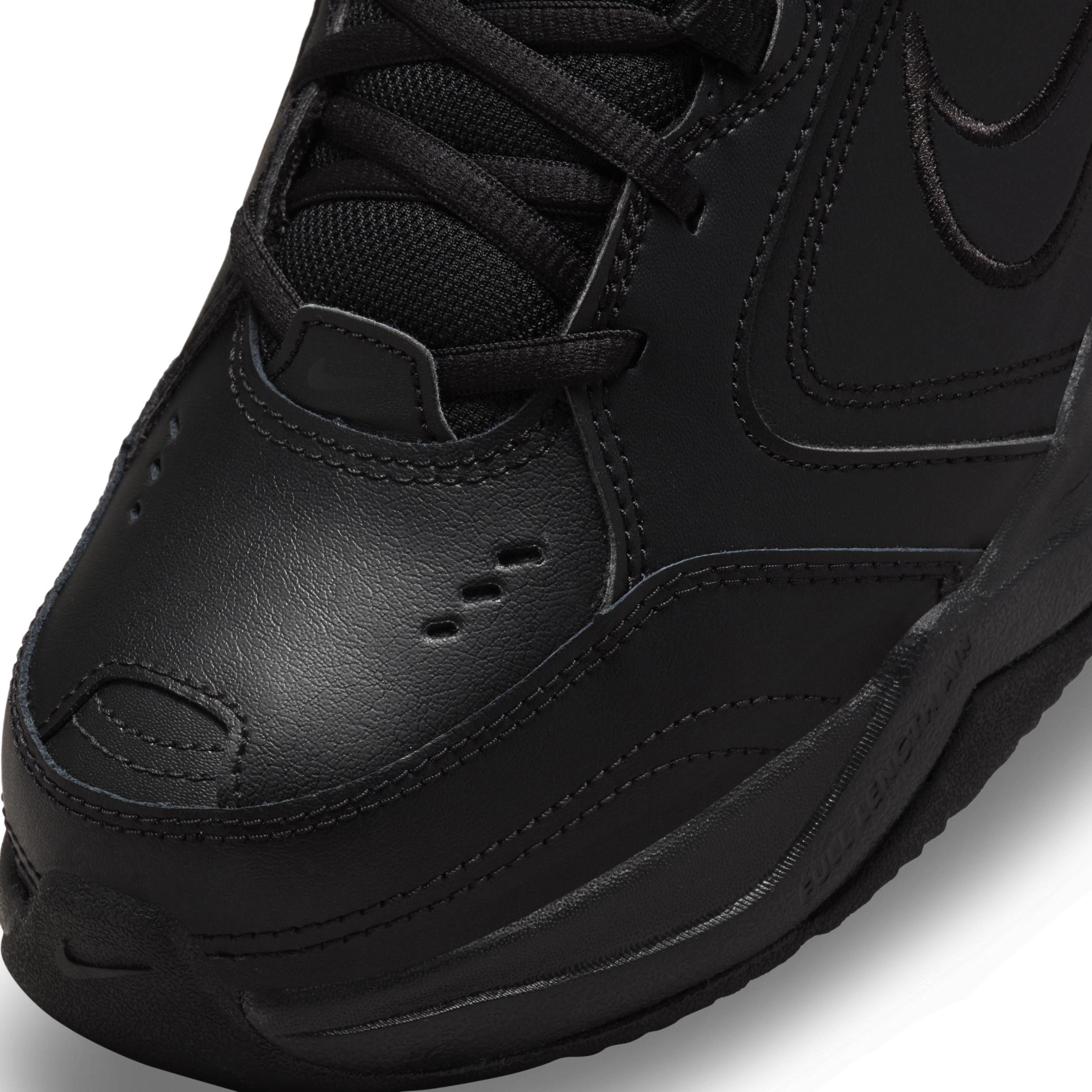 Nike Air Monarch IV Mens Cross-Training Shoes Product Image