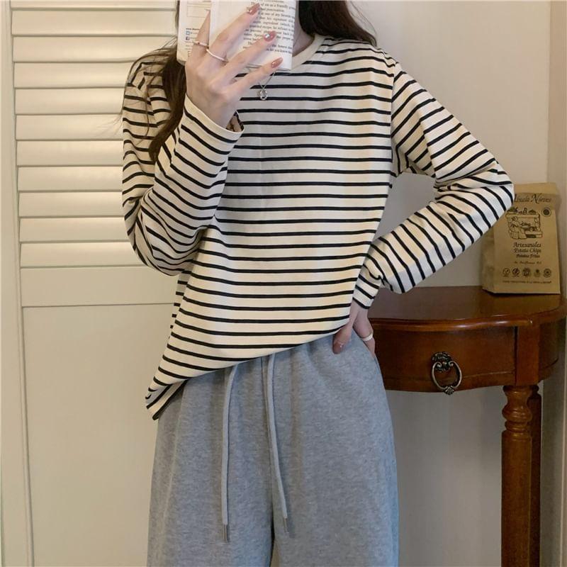 Long-Sleeve Crewneck Striped Tee Product Image