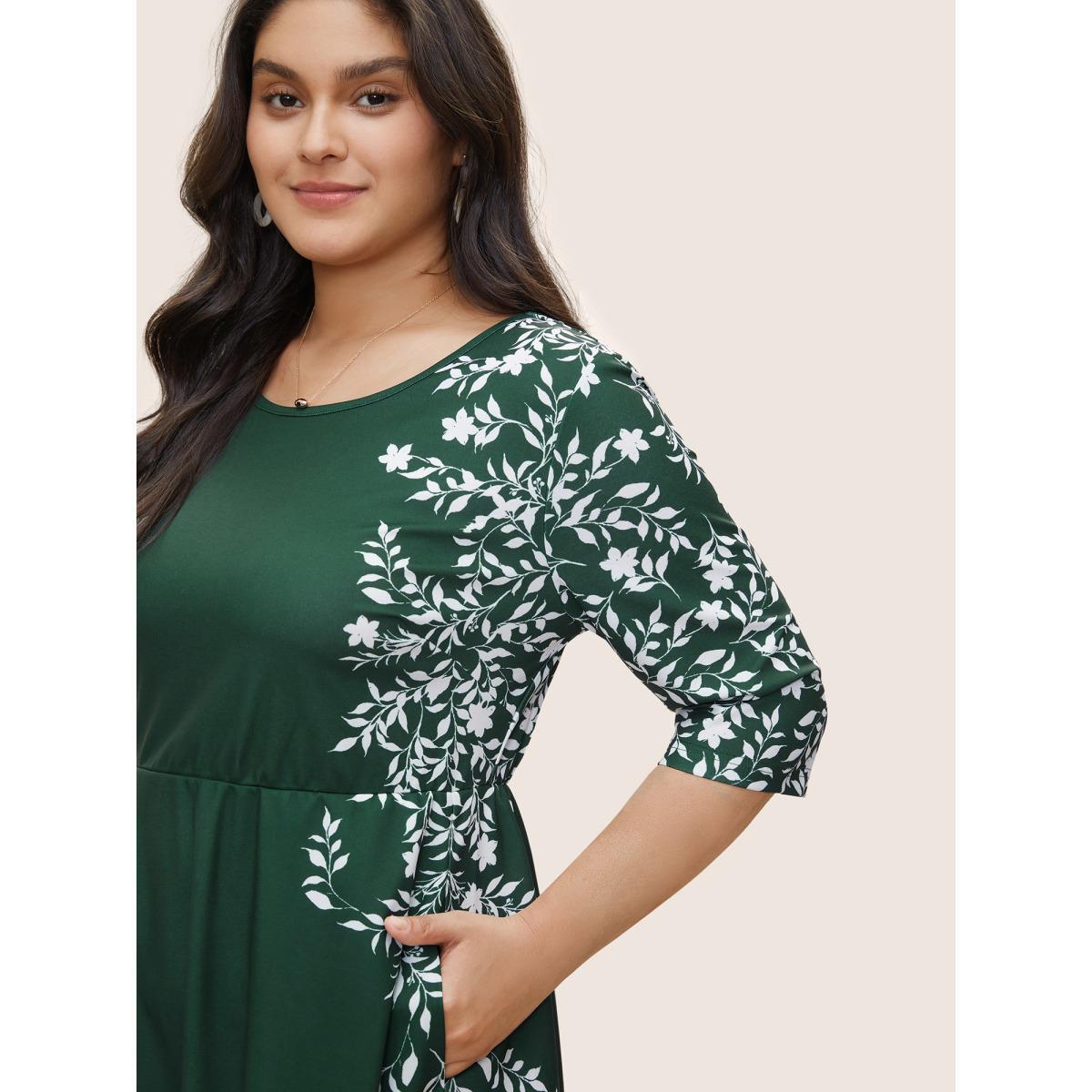 Plus Size Silhouette Floral Print Pocket Elastic Waist Dress Green Women Elegant Non Round Neck Elbow-length sleeve Curvy Midi Dress BloomChic 12/L Product Image
