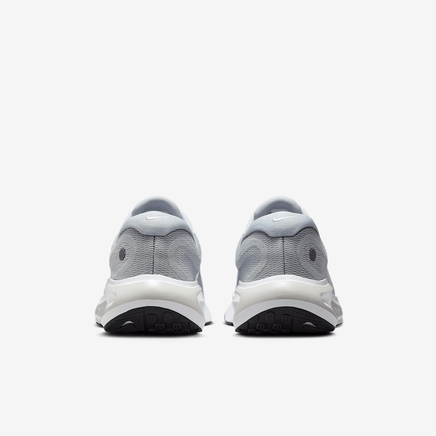Nike Journey Run Men's Road Running Shoes Product Image