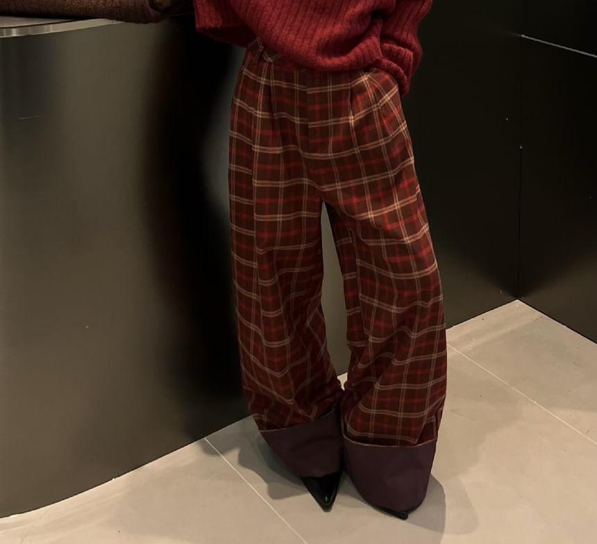 Turtleneck Plain Sweater Product Image