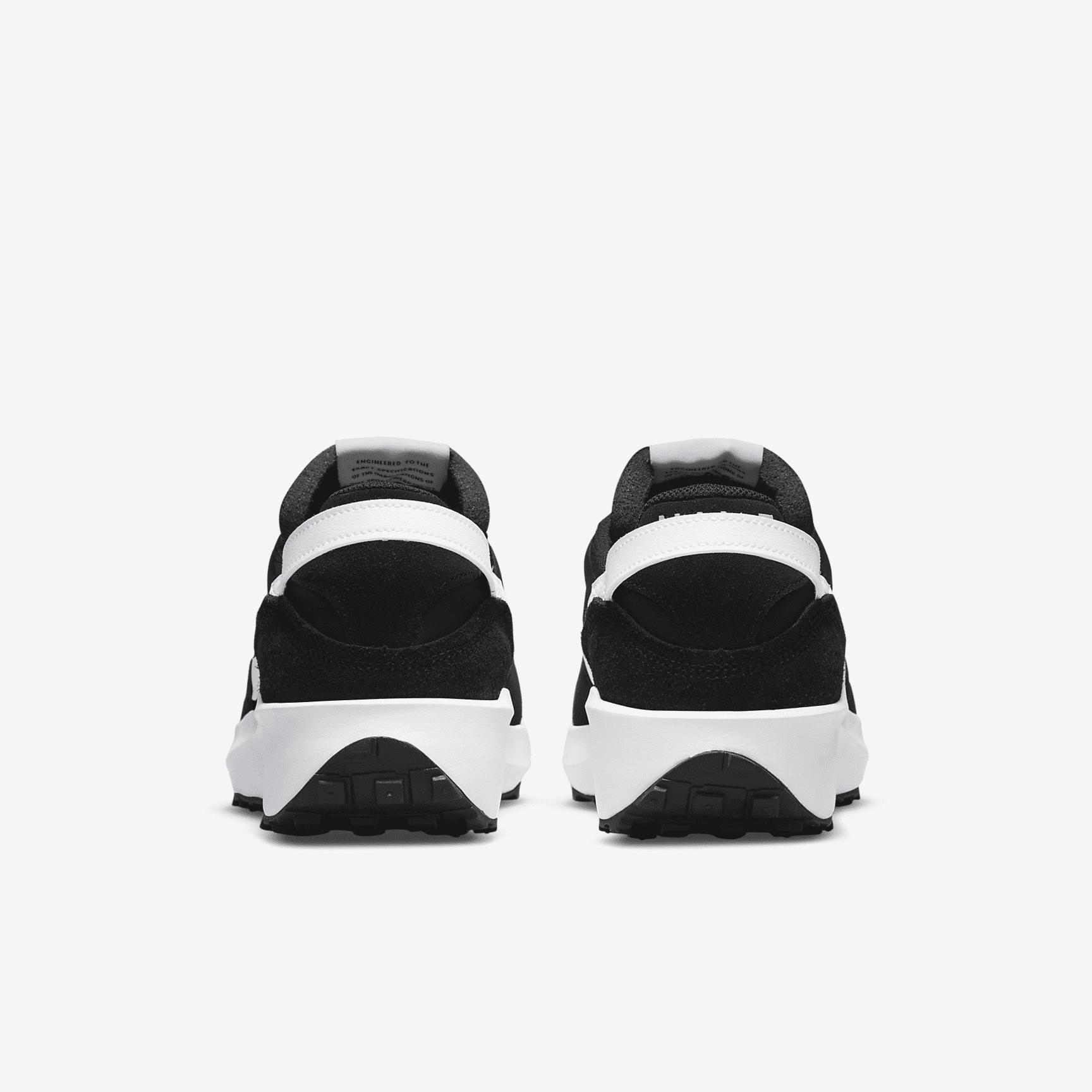 Nike Men's Waffle Debut Shoes Product Image