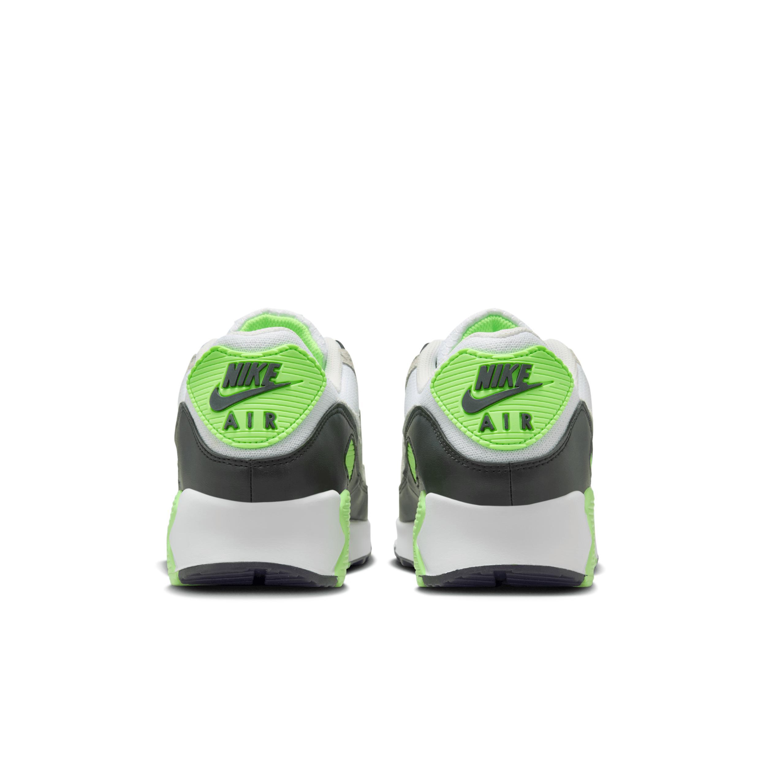 Nike Men's Air Max 90 Shoes Product Image