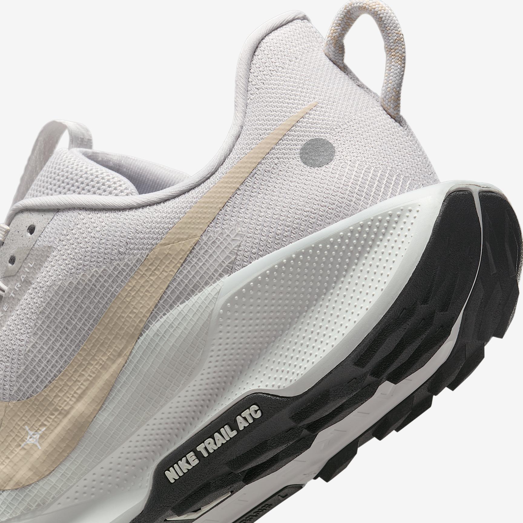 Nike Men's Pegasus Trail 5 Trail Running Shoes Product Image